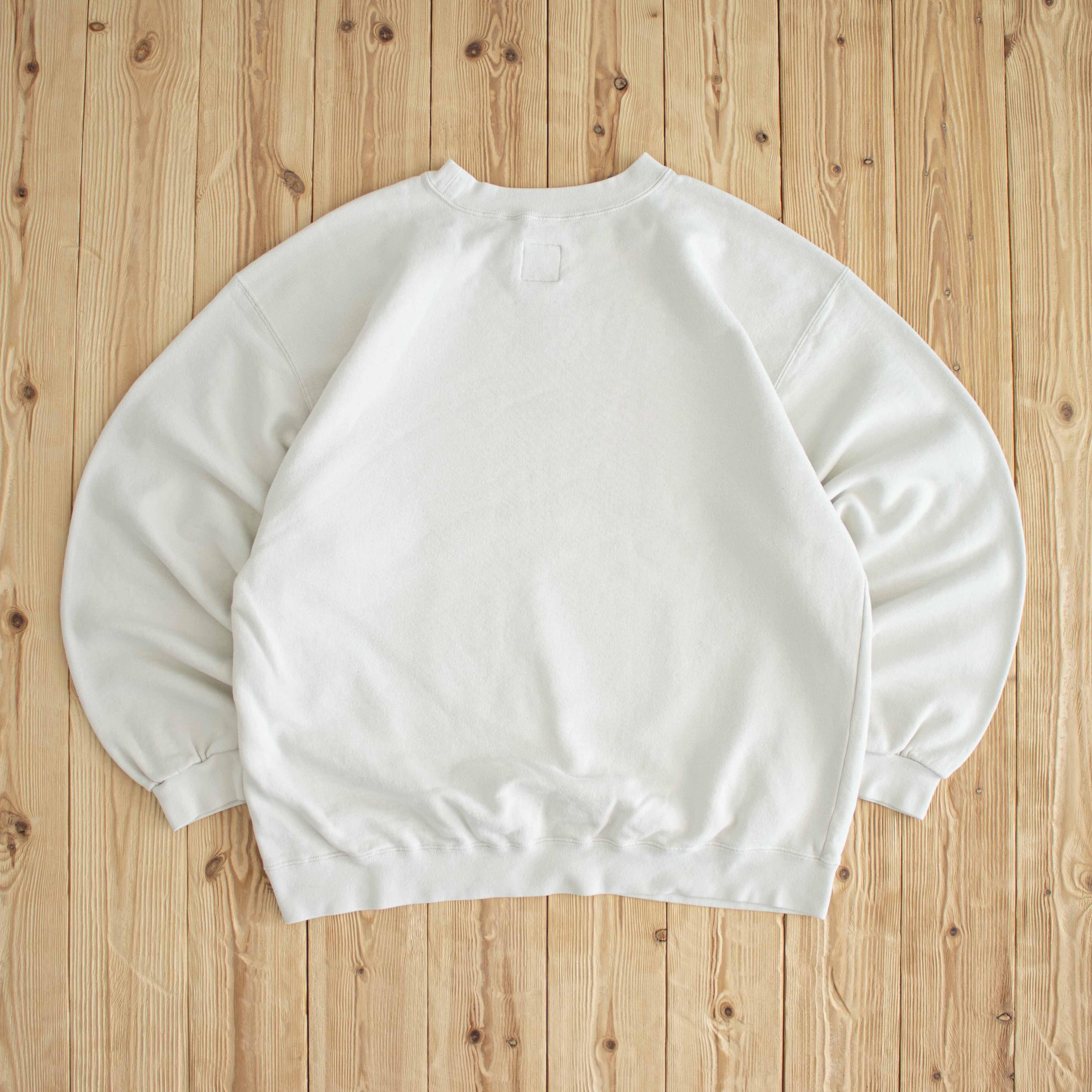 (L) Nike Vintage Essential Embroidered Sweatshirt Beige
