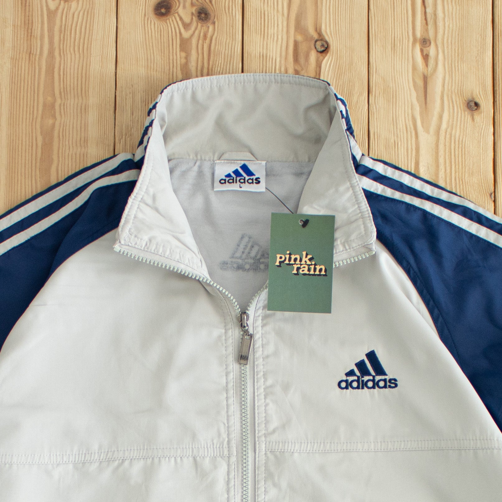 (M) Adidas Vintage Embroidered Jacket Beige