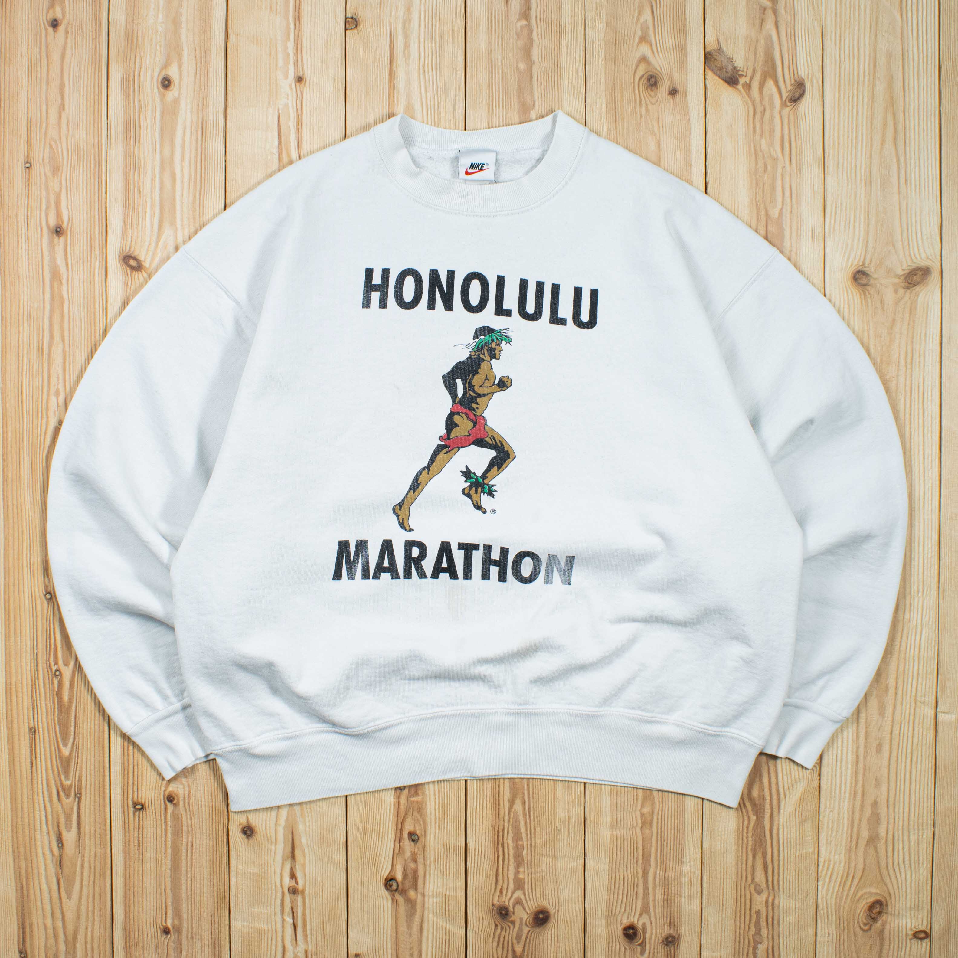(M) Vintage Nike Honolulu Marathon Sweatshirt