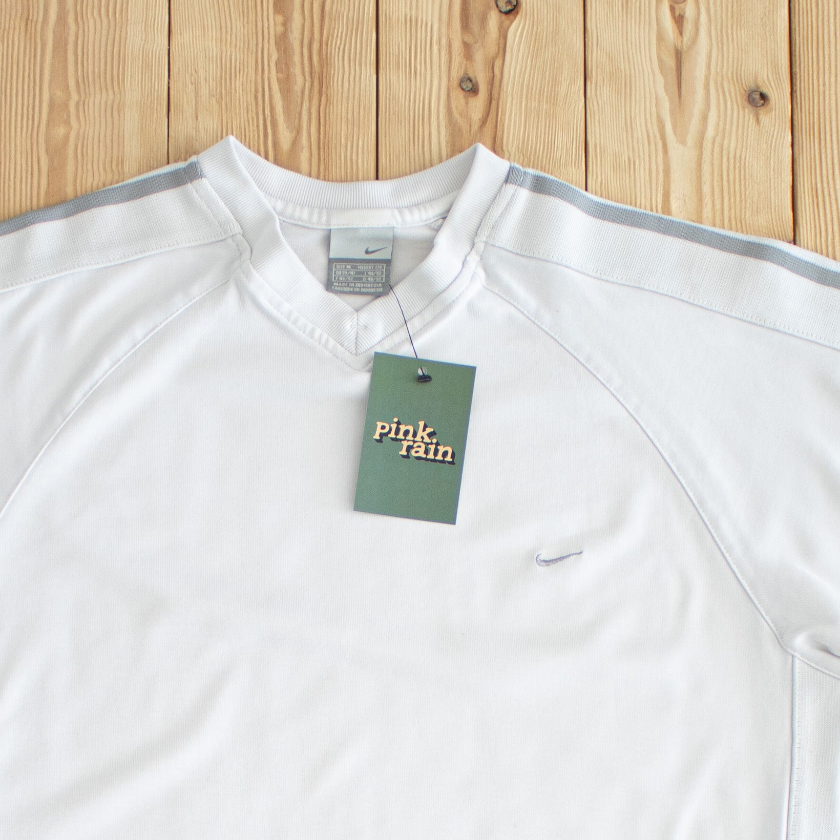 (M) Nike Vintage Essential Embroidered T-Shirt White
