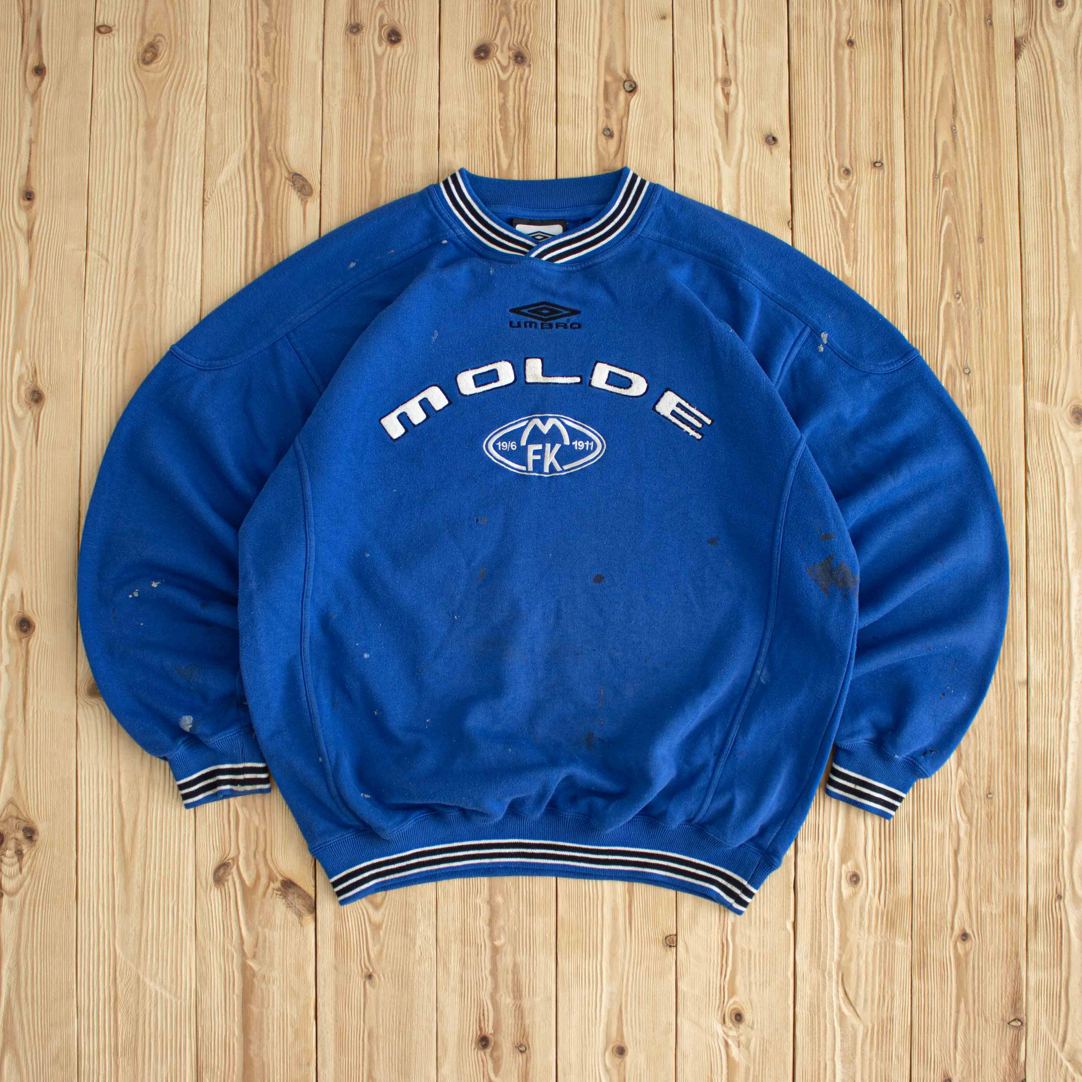 (M) Umbro Molde Vintage Embroidered Sweatshirt Blue