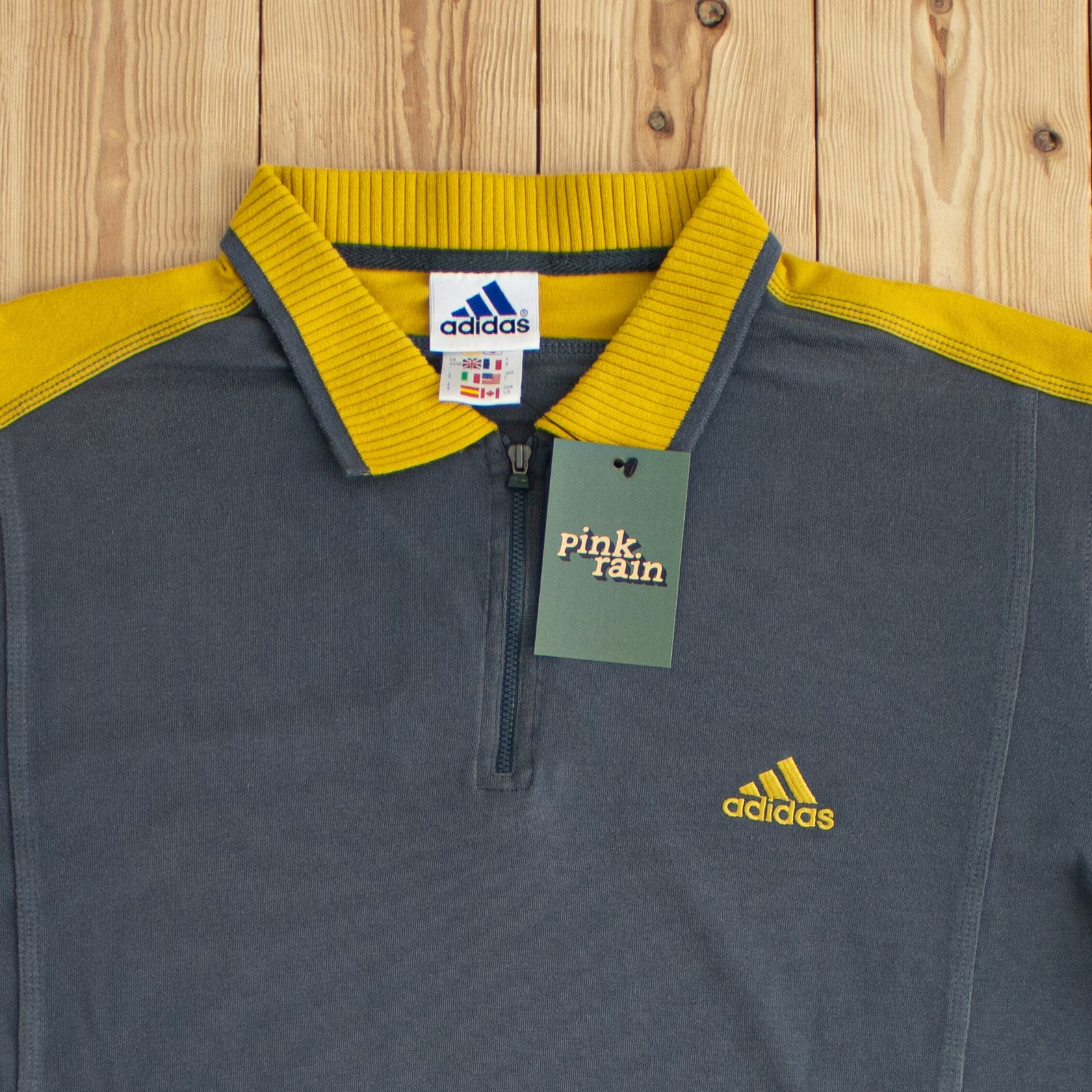 (L/XL) Adidas Vintage Embroidered Polo T-Shirt Gray