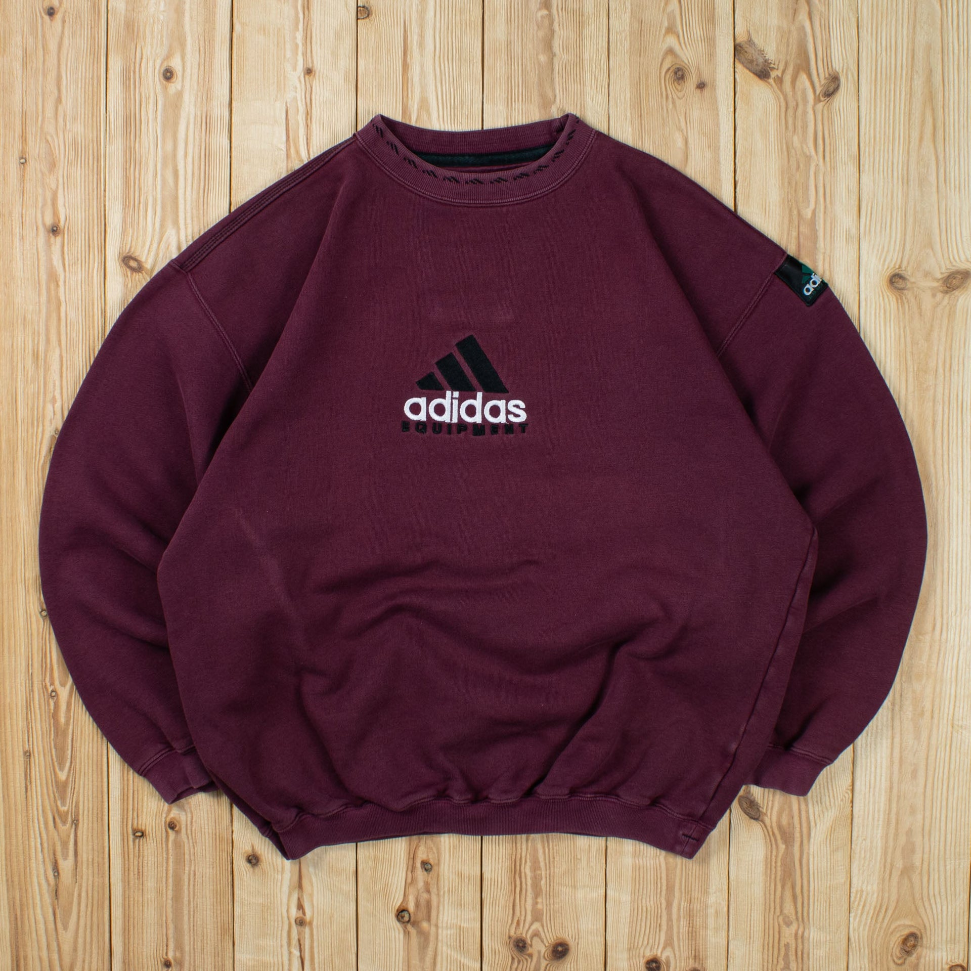 (M) Vintage Adidas Equipment Embroidered Sweatshirt
