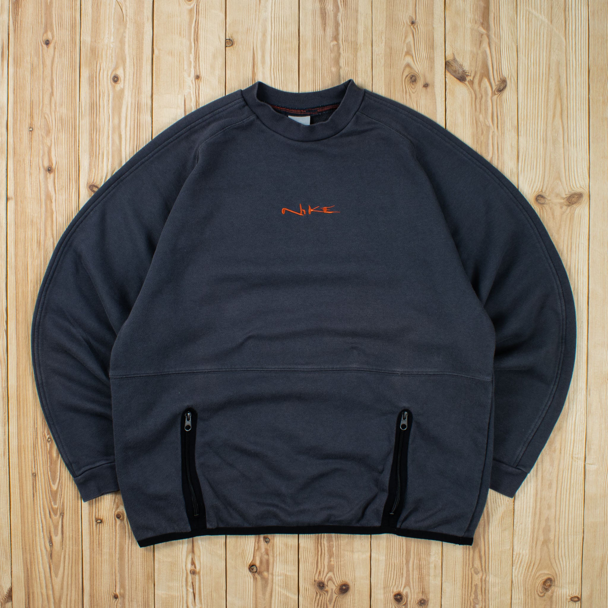 (M) Vintage Nike Embroidered Sweatshirt