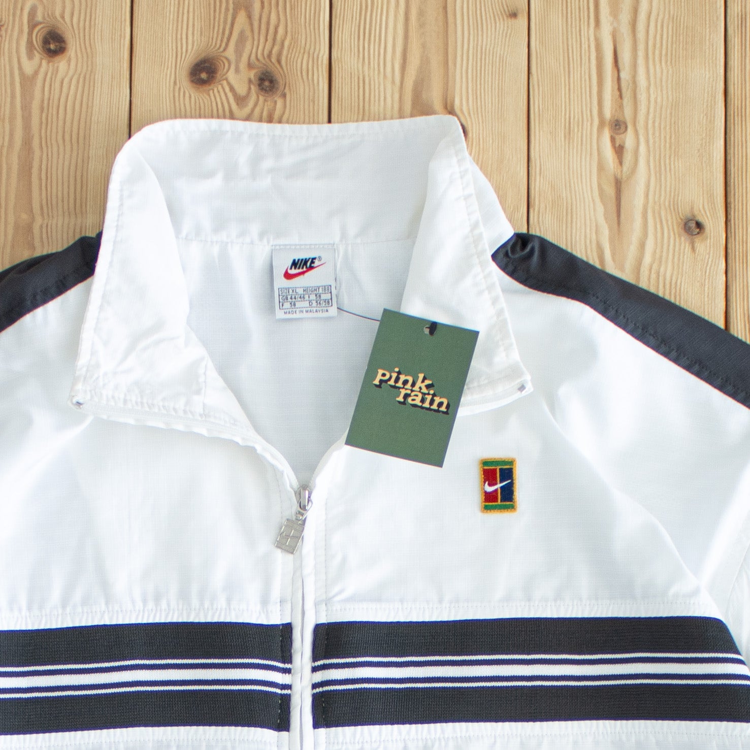 (XL) Nike Vintage Embroidered Jacket White