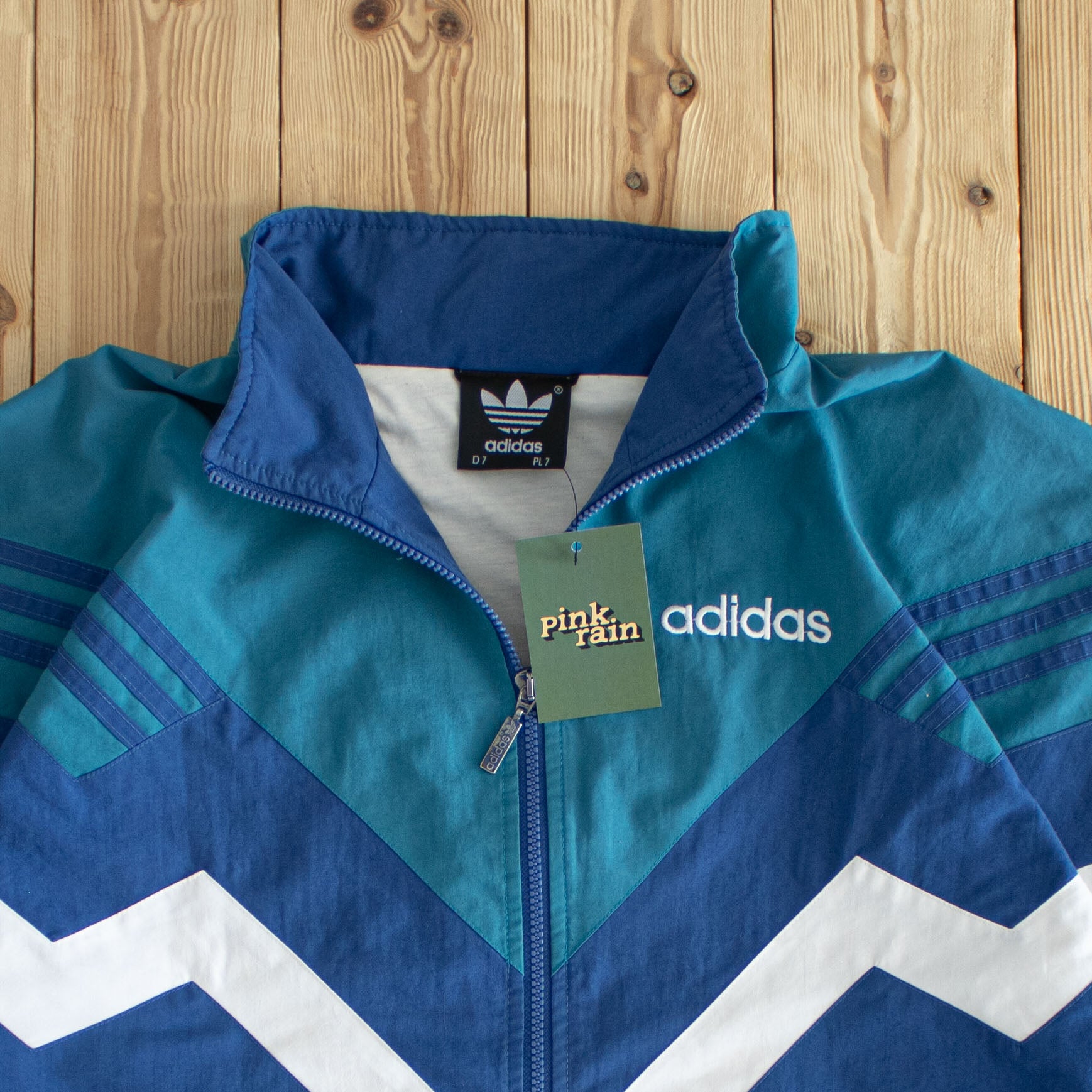 (L) Adidas Vintage Striped Embroidered Jacket Blue