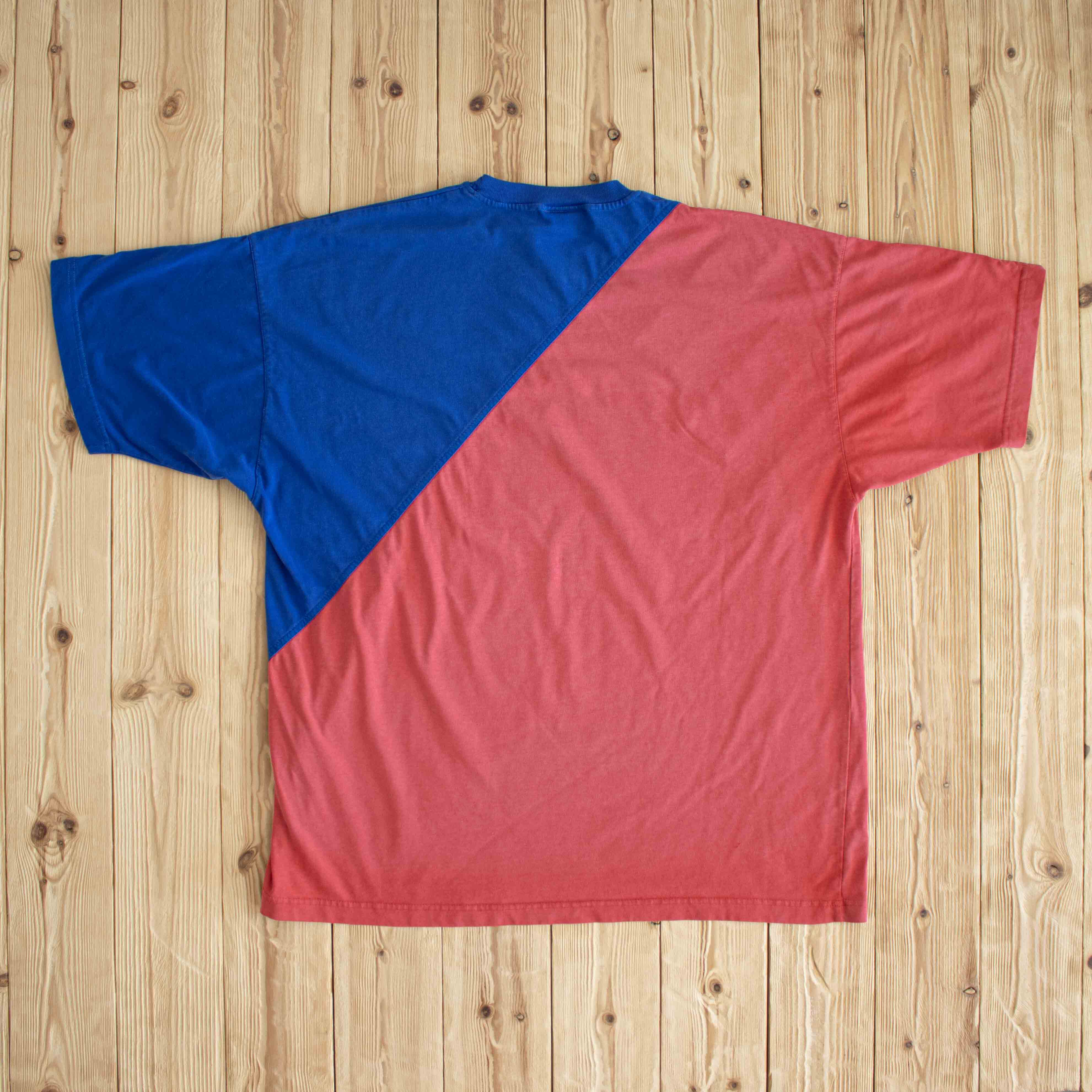 (L/XL) Adidas Bayern München Vintage Embroidered T-Shirt Red Blue
