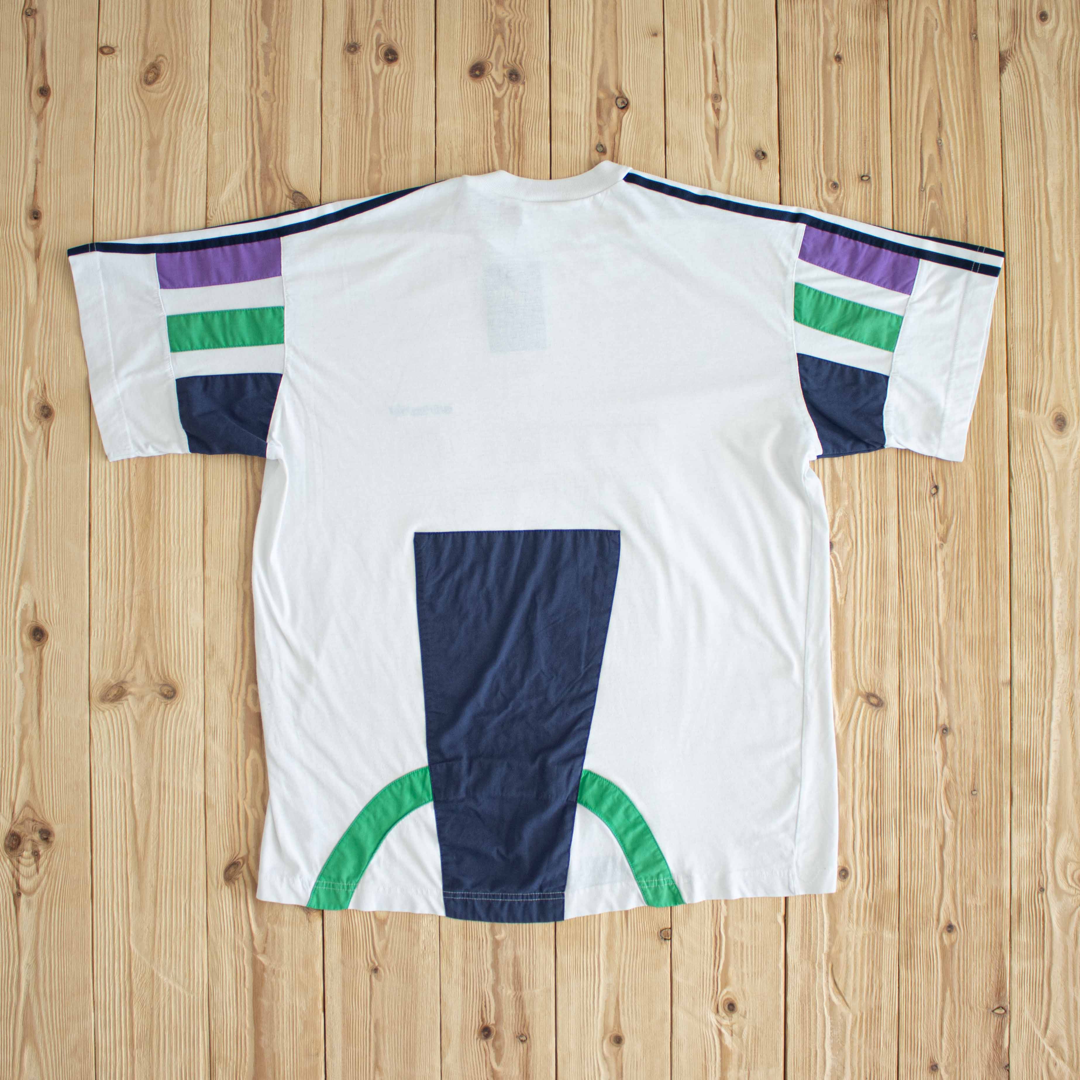 (M/L) Adidas Vintage Embroidered T-Shirt White