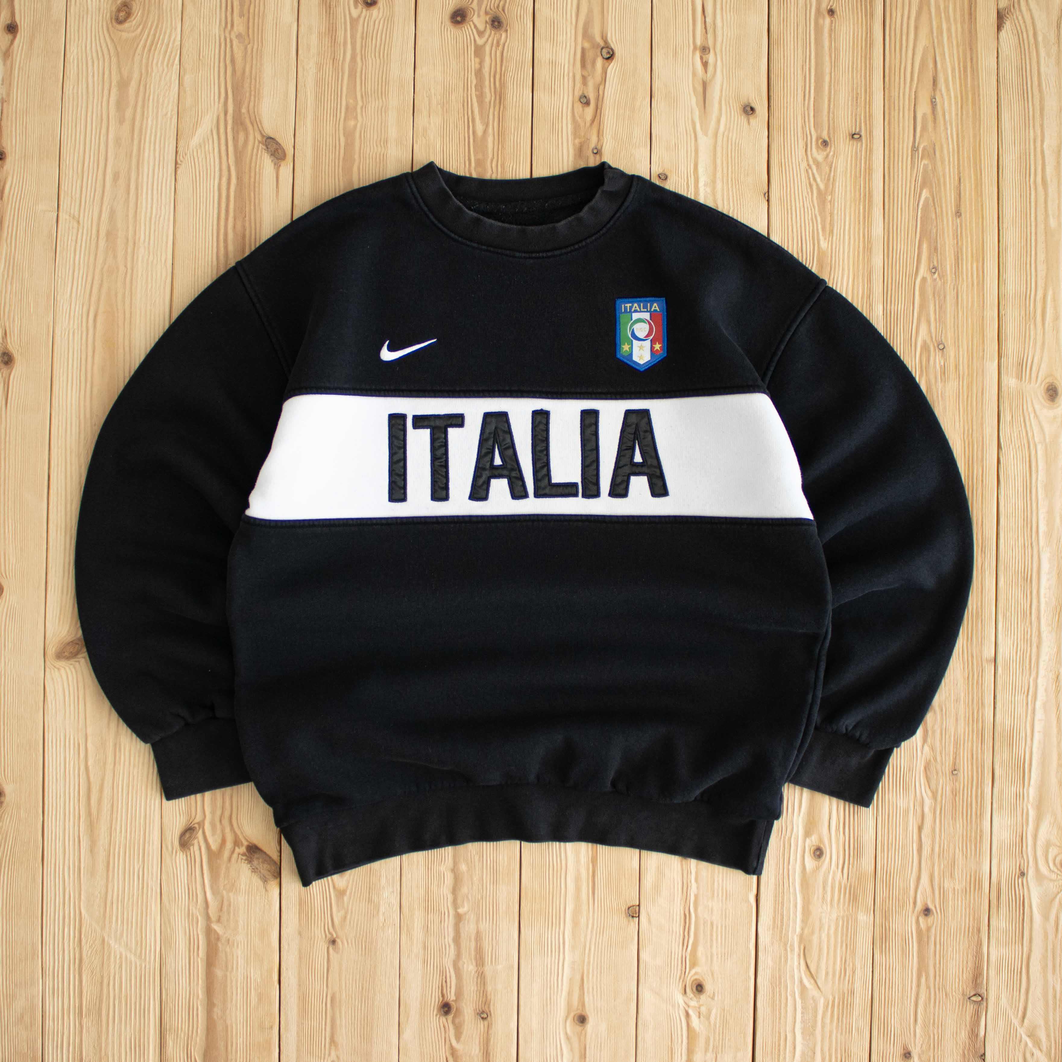 (L) Nike Italia Vintage Embroidered Sweatshirt Black