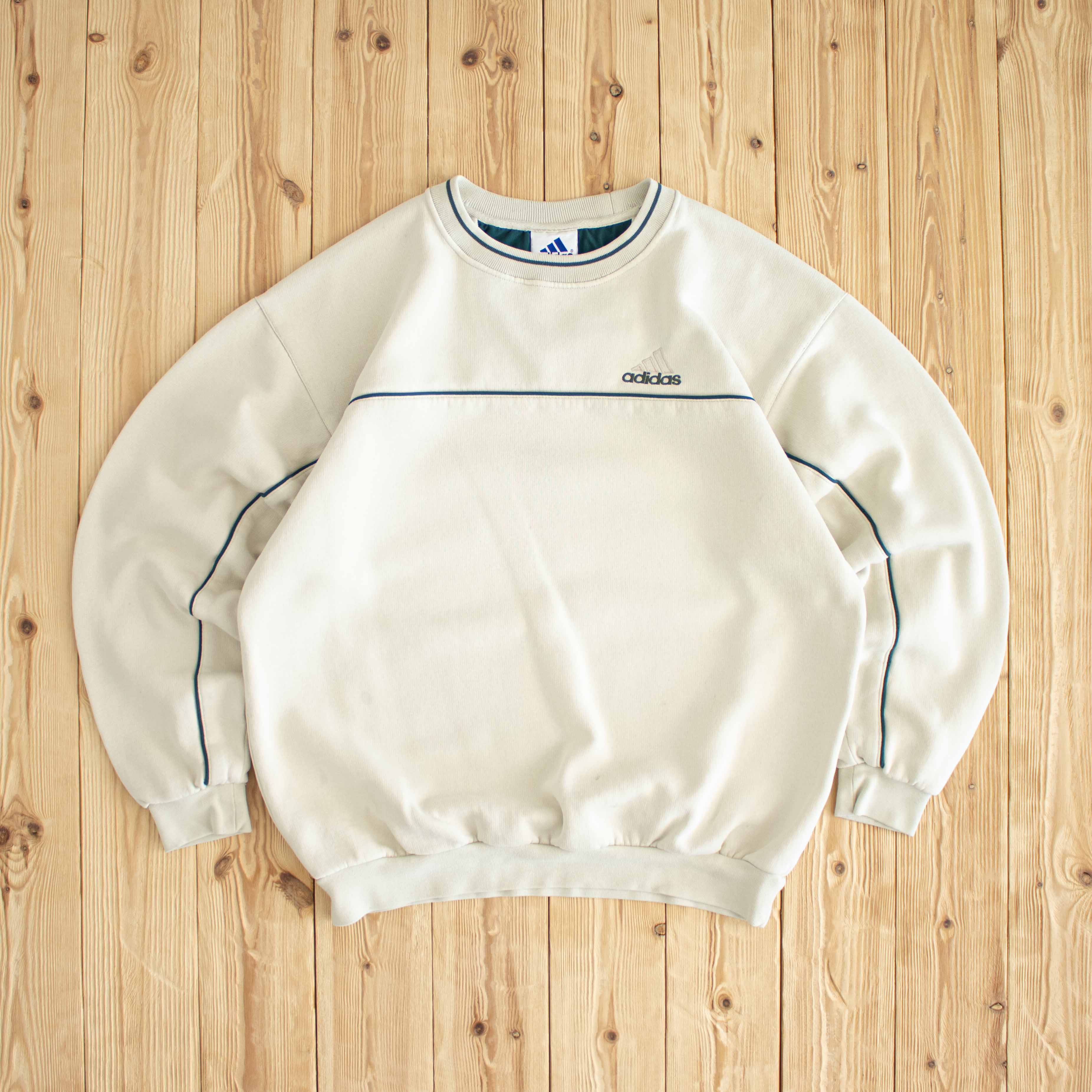 (L) Adidas Vintage Embroidered Sweatshirt Beige