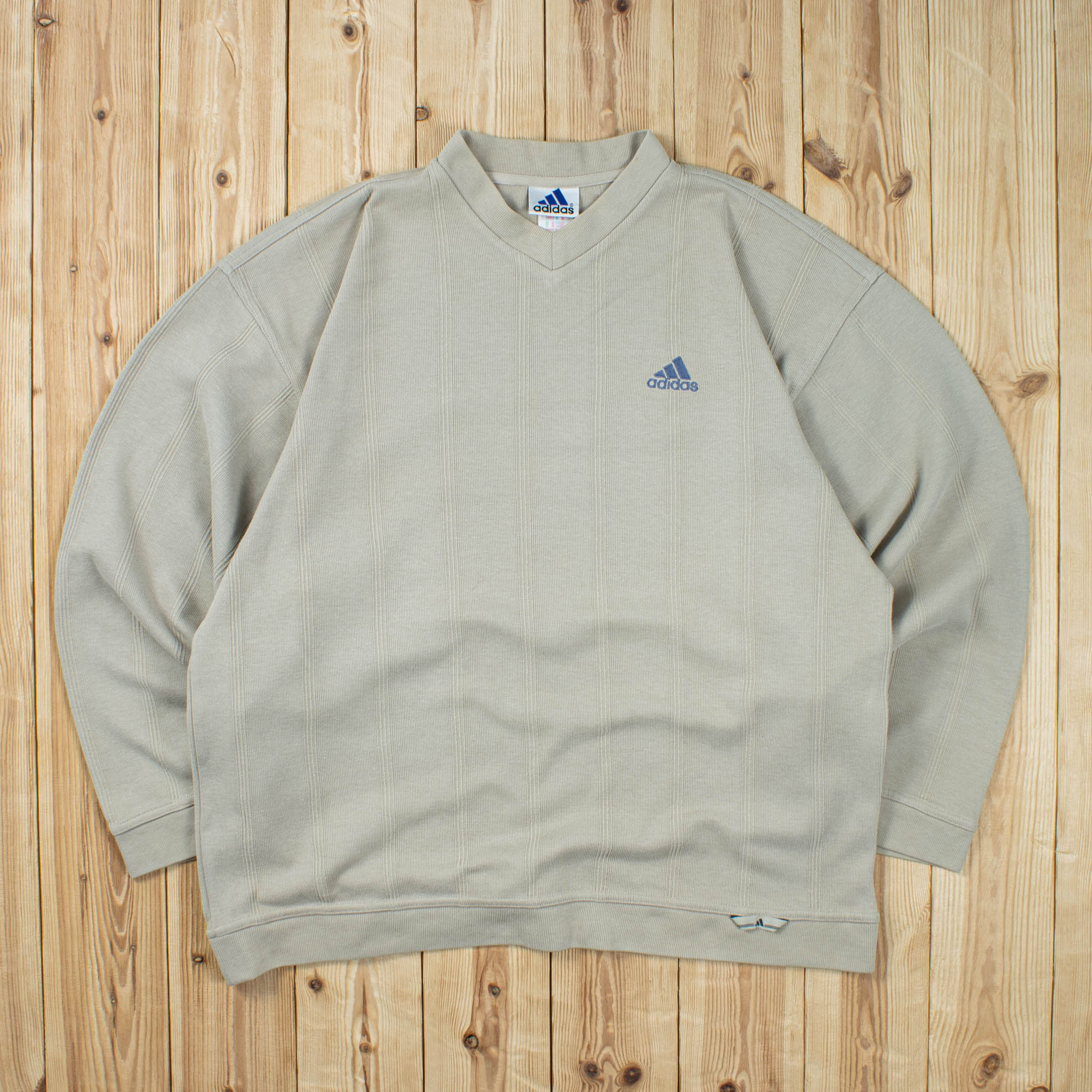 (M) Vintage Adidas Essential Embroidered Sweatshirt