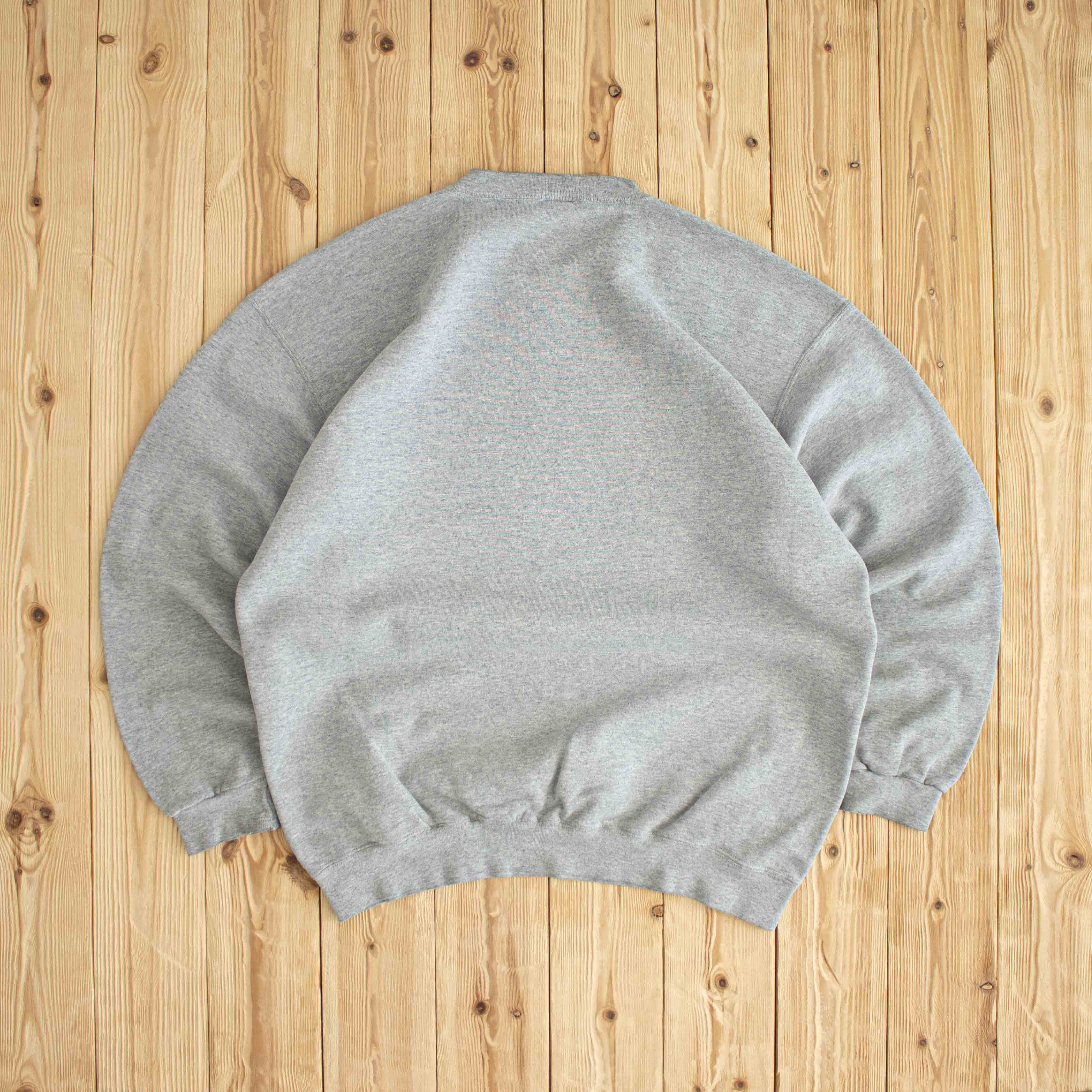 (L) Nike Swoosh Vintage Printed Sweatshirt Gray