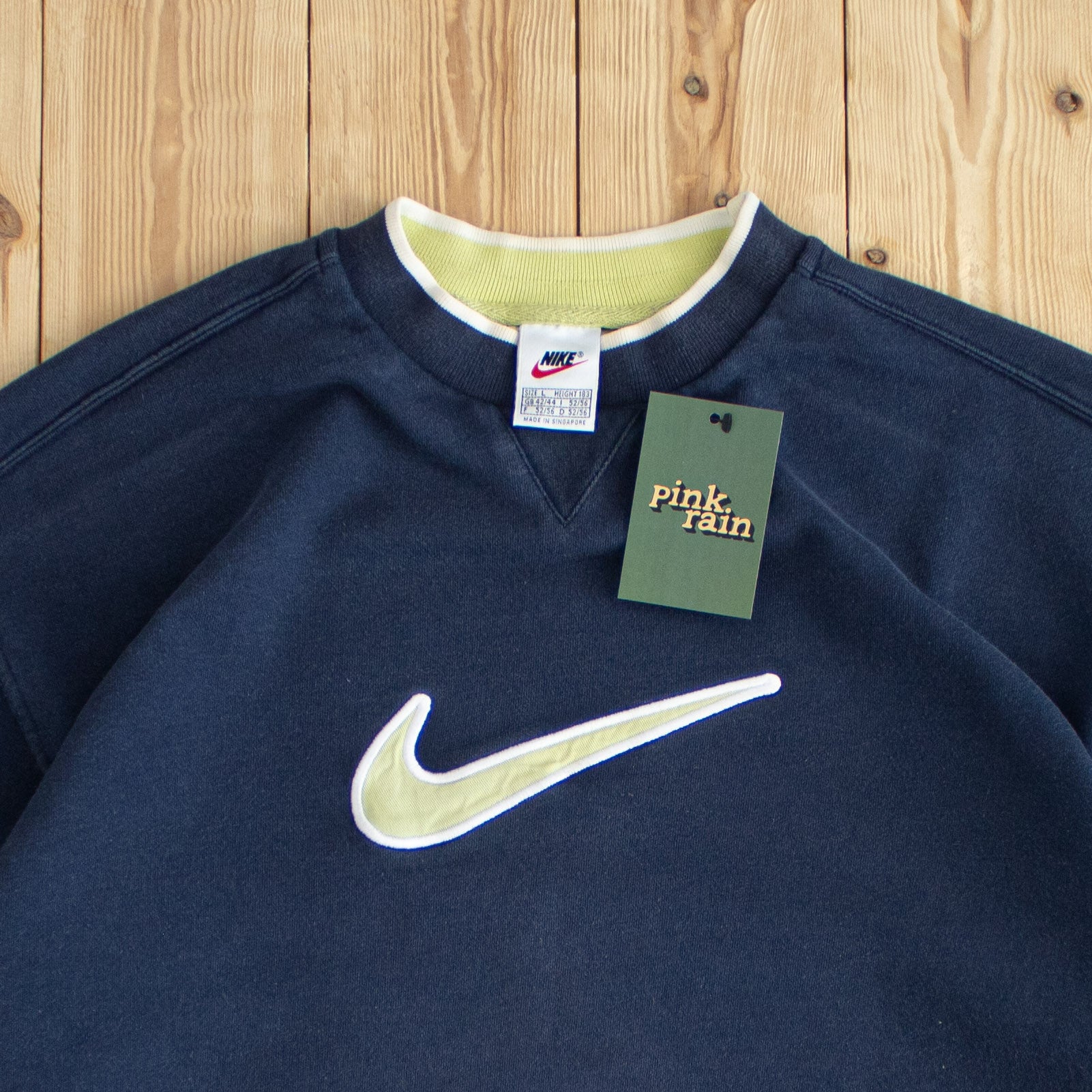 (L) Nike Swoosh Vintage Embroidered Sweatshirt Blue