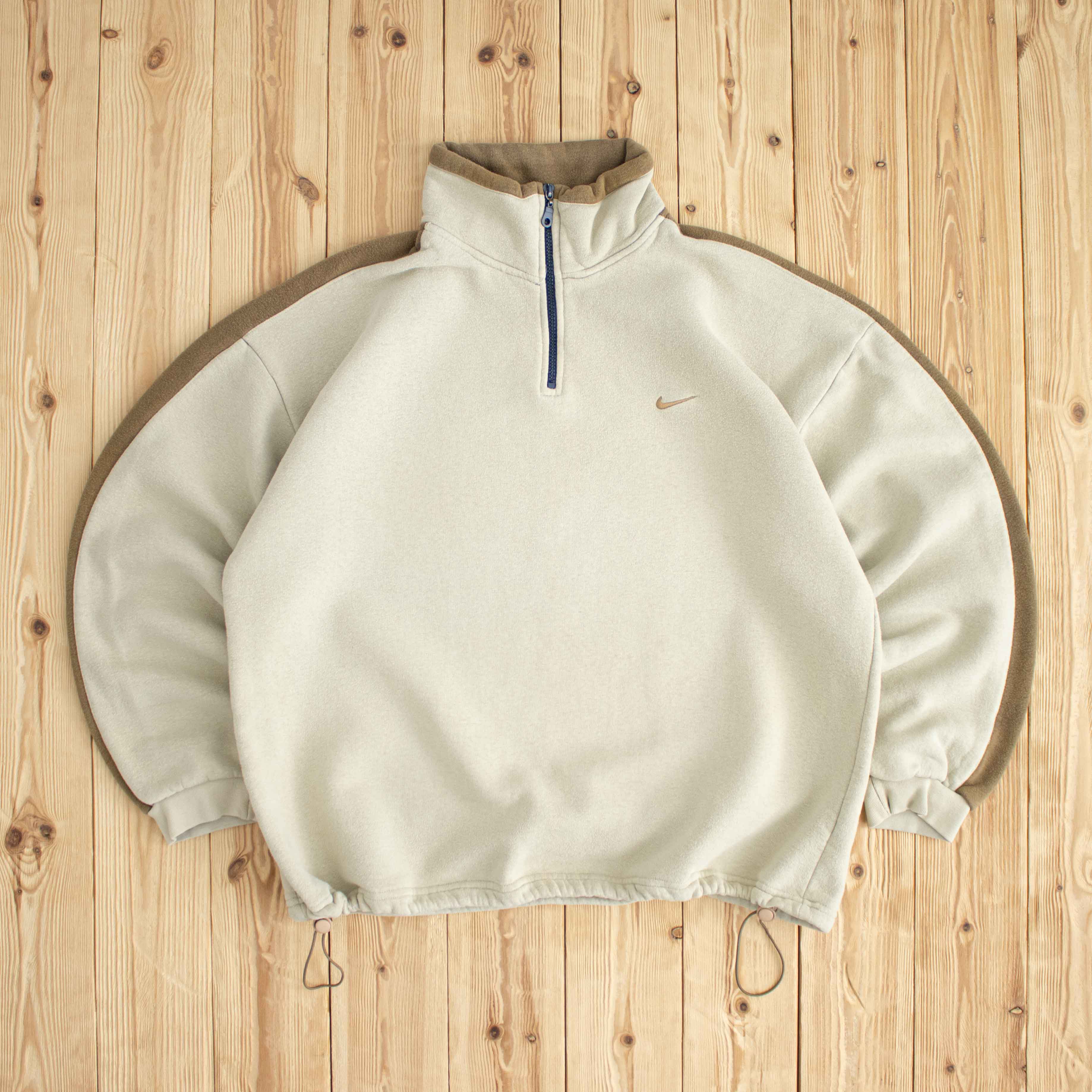 (L) Nike Vintage Essential Embroidered Quarter-Zip Beige