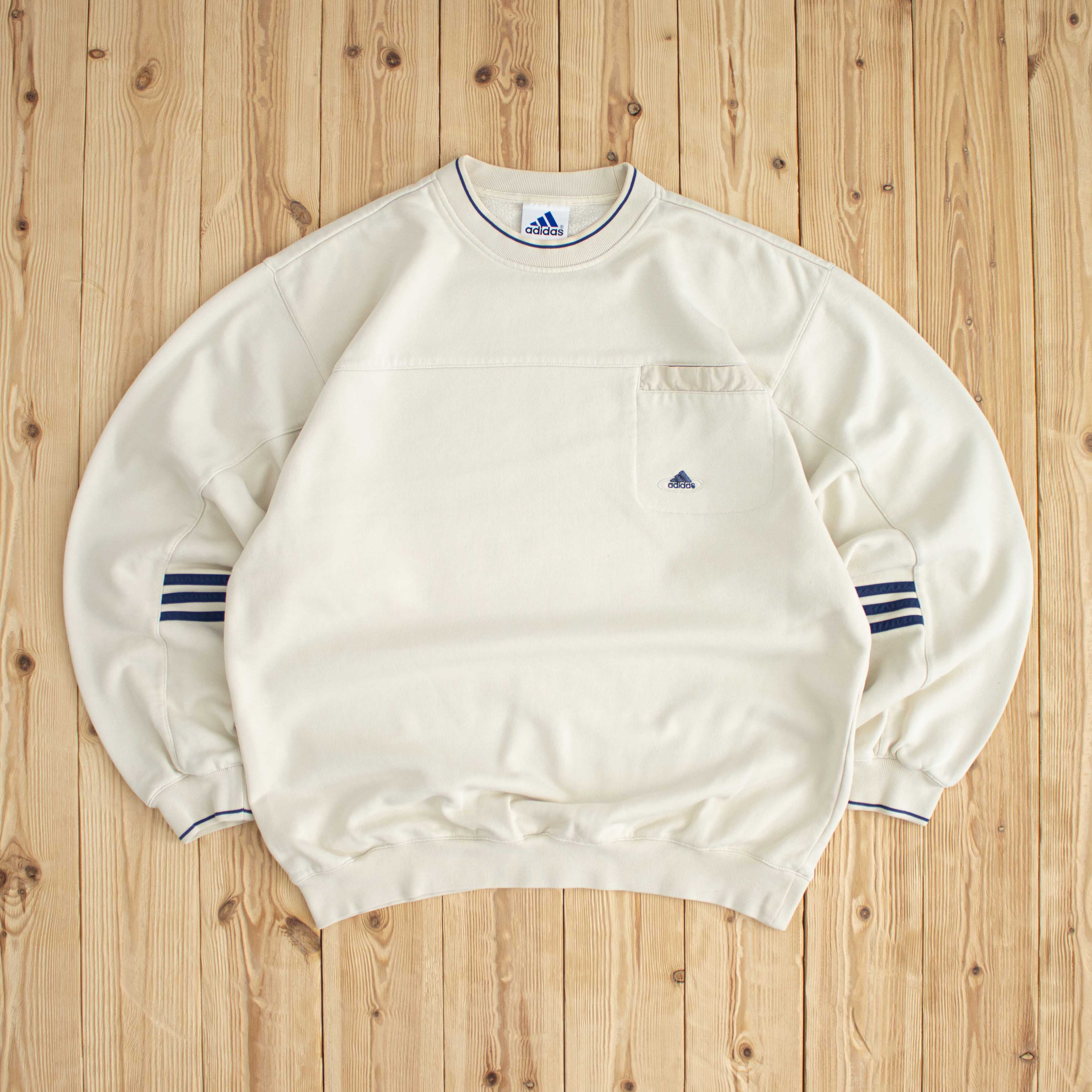 (L) Adidas Vintage Embroidered Sweatshirt Beige