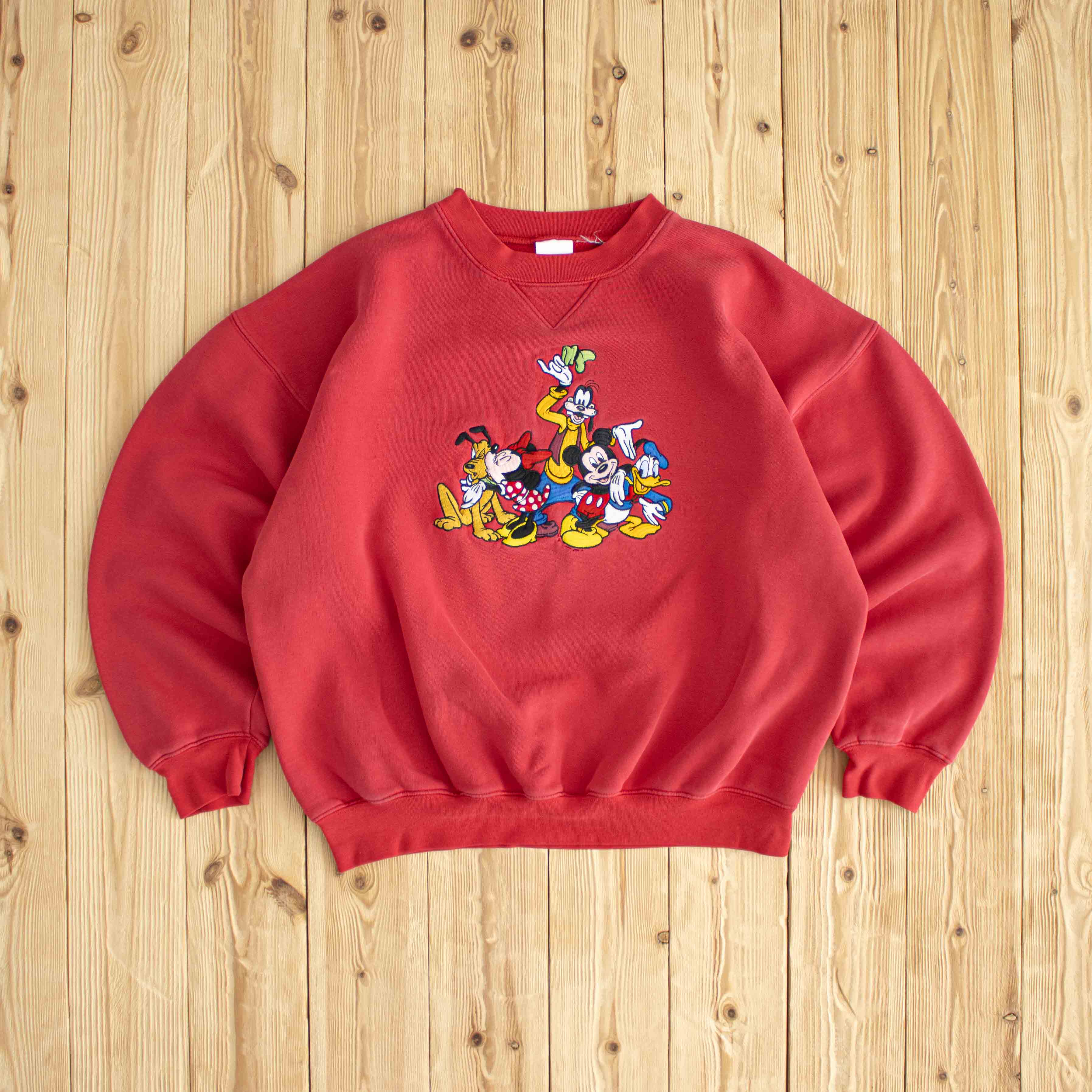 (M) Disney Vintage Embroidered Sweatshirt Red