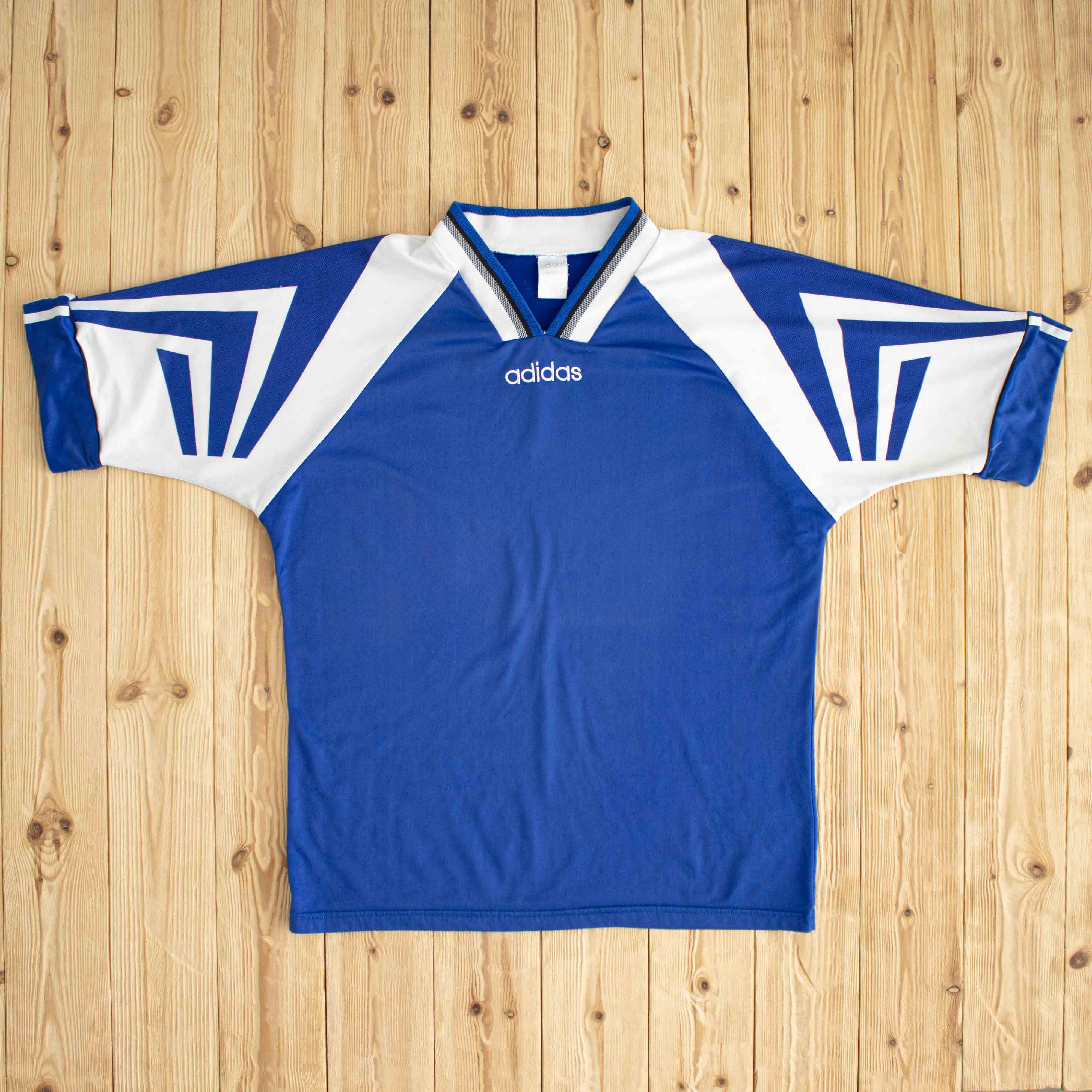 (L) Adidas Vintage Embroidered T-Shirt Blue