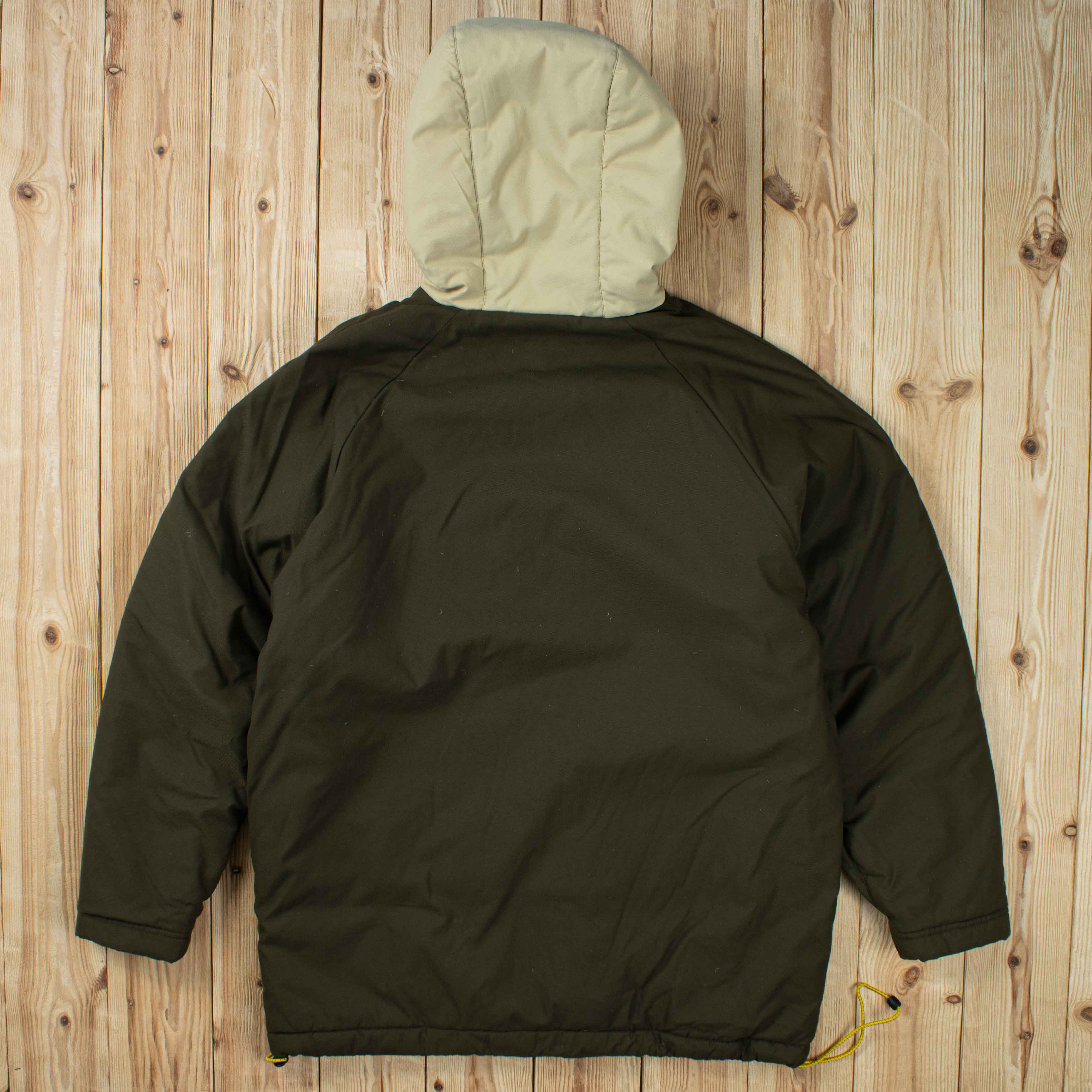 (L) Vintage Nike Embroidered Puffer Jacket