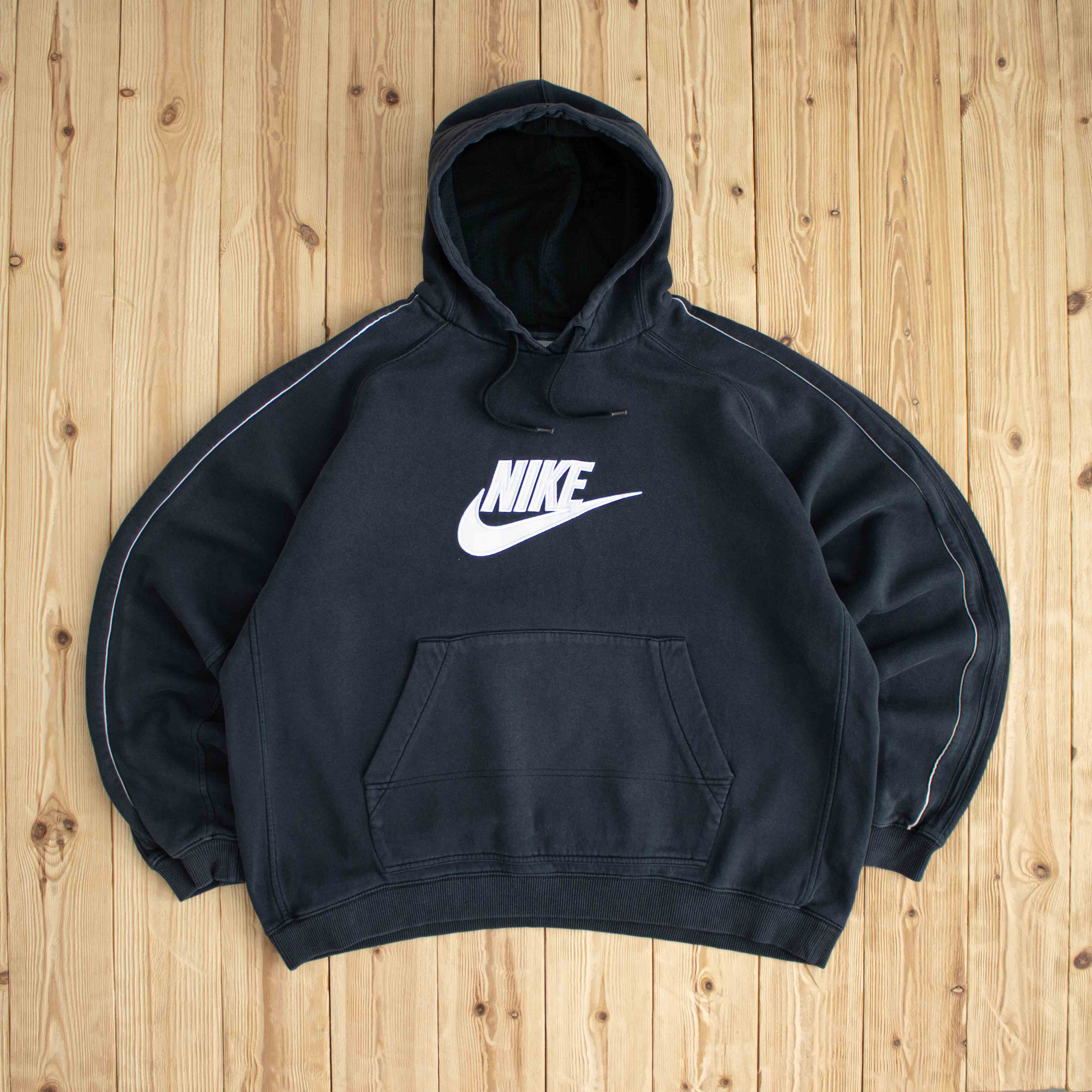 (XL) Nike Vintage Embroidered Hoodie Black