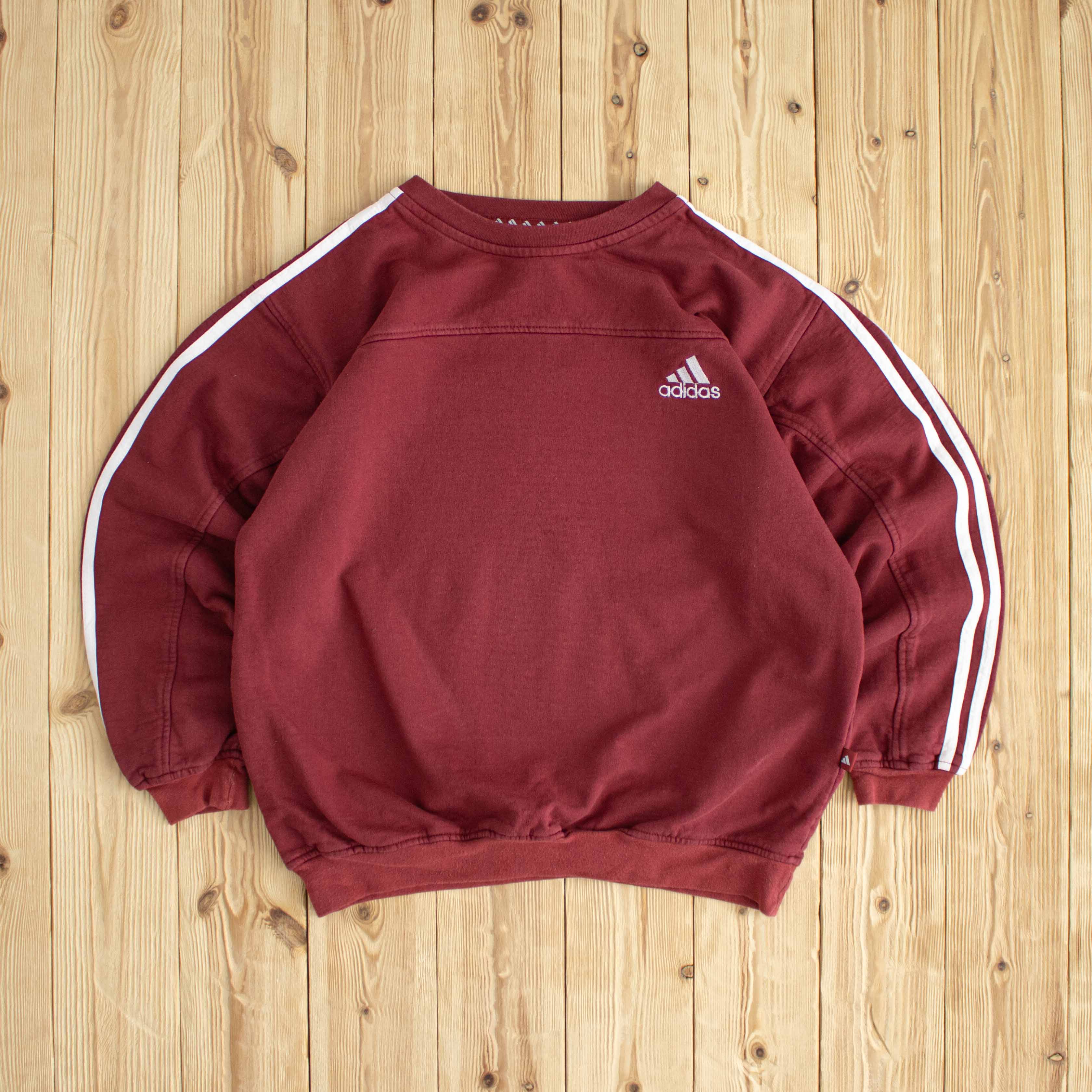 (S/M) Adidas Vintage Embroidered Sweatshirt Red