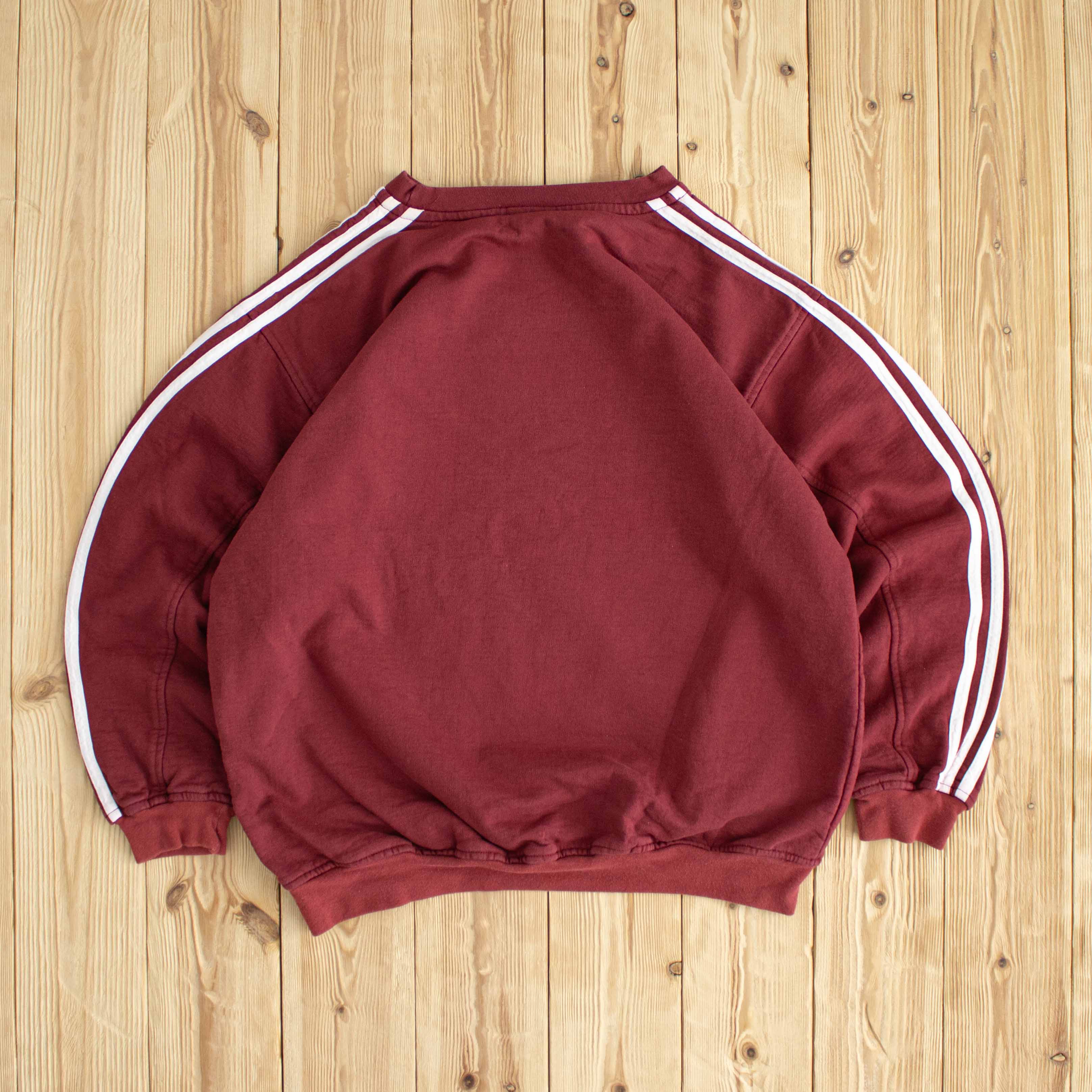 (S/M) Adidas Vintage Embroidered Sweatshirt Red