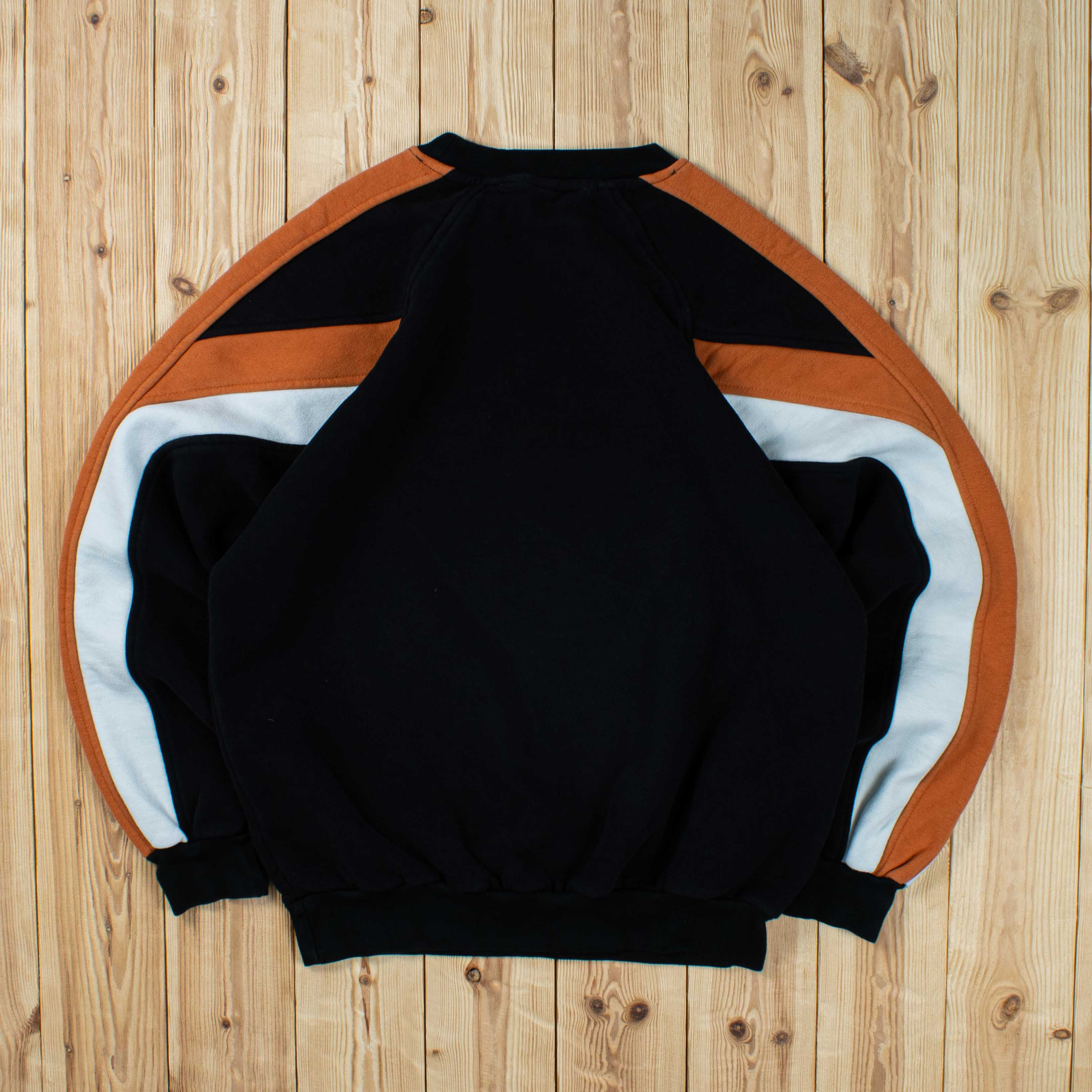 (L) Vintage Nike Essential Embroidered Sweatshirt