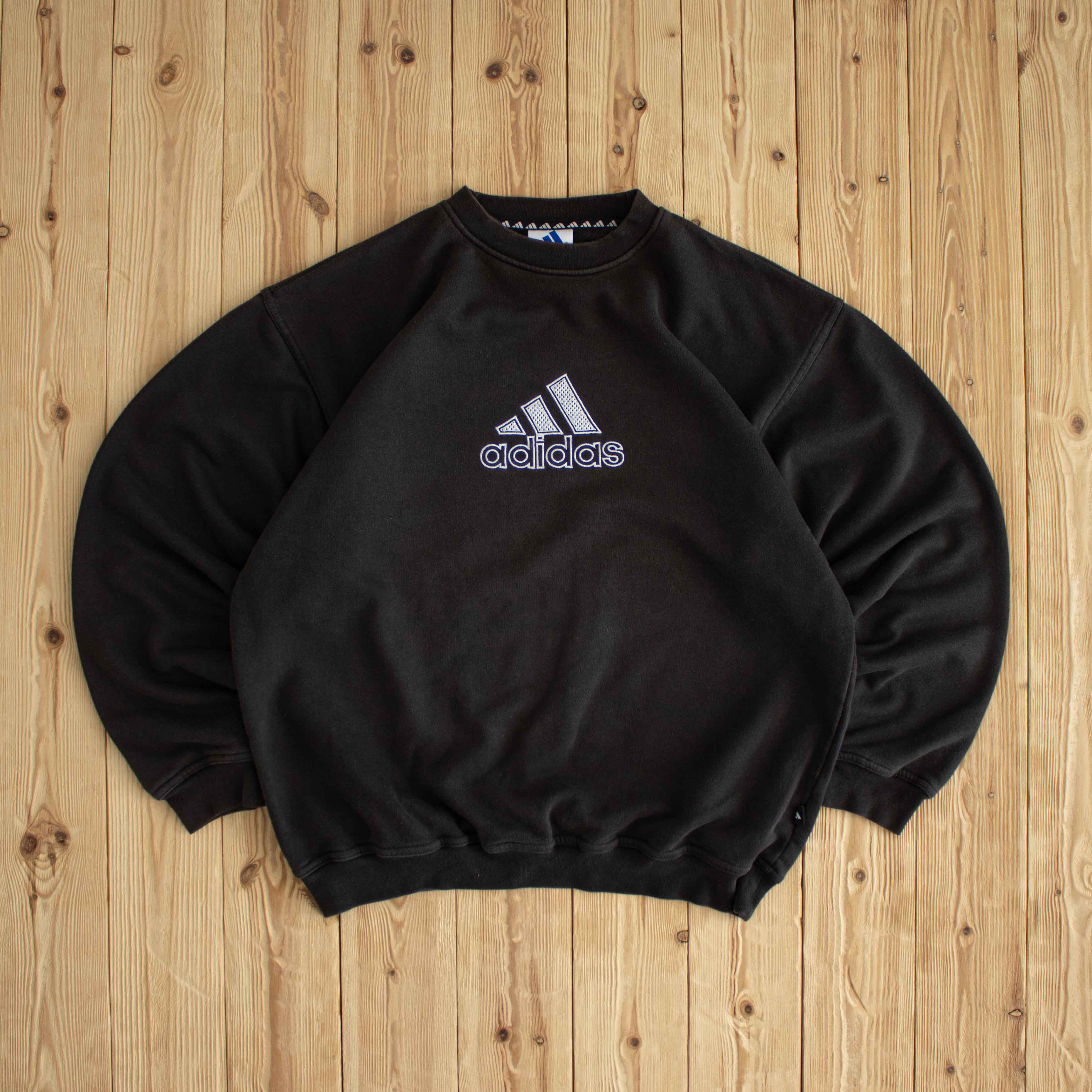 (L) Adidas Logo Vintage Embroidered Sweatshirt Black