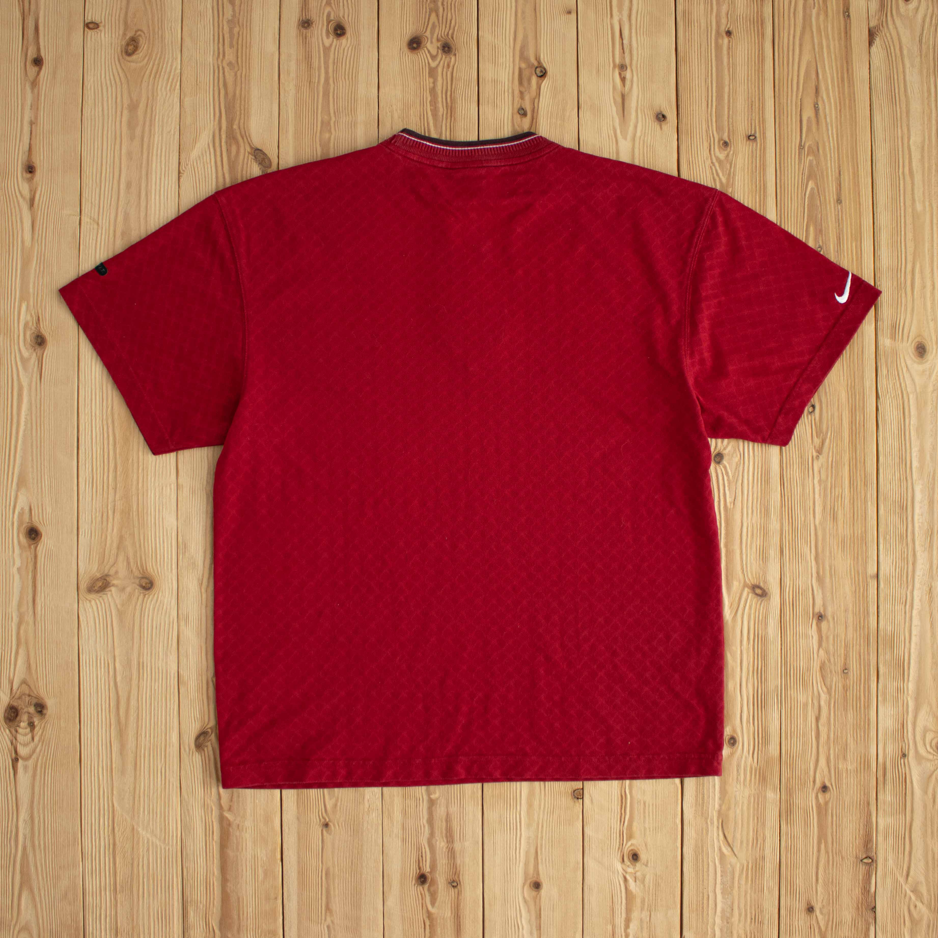 (M/L) Nike Swoosh Vintage Embroidered T-Shirt Red
