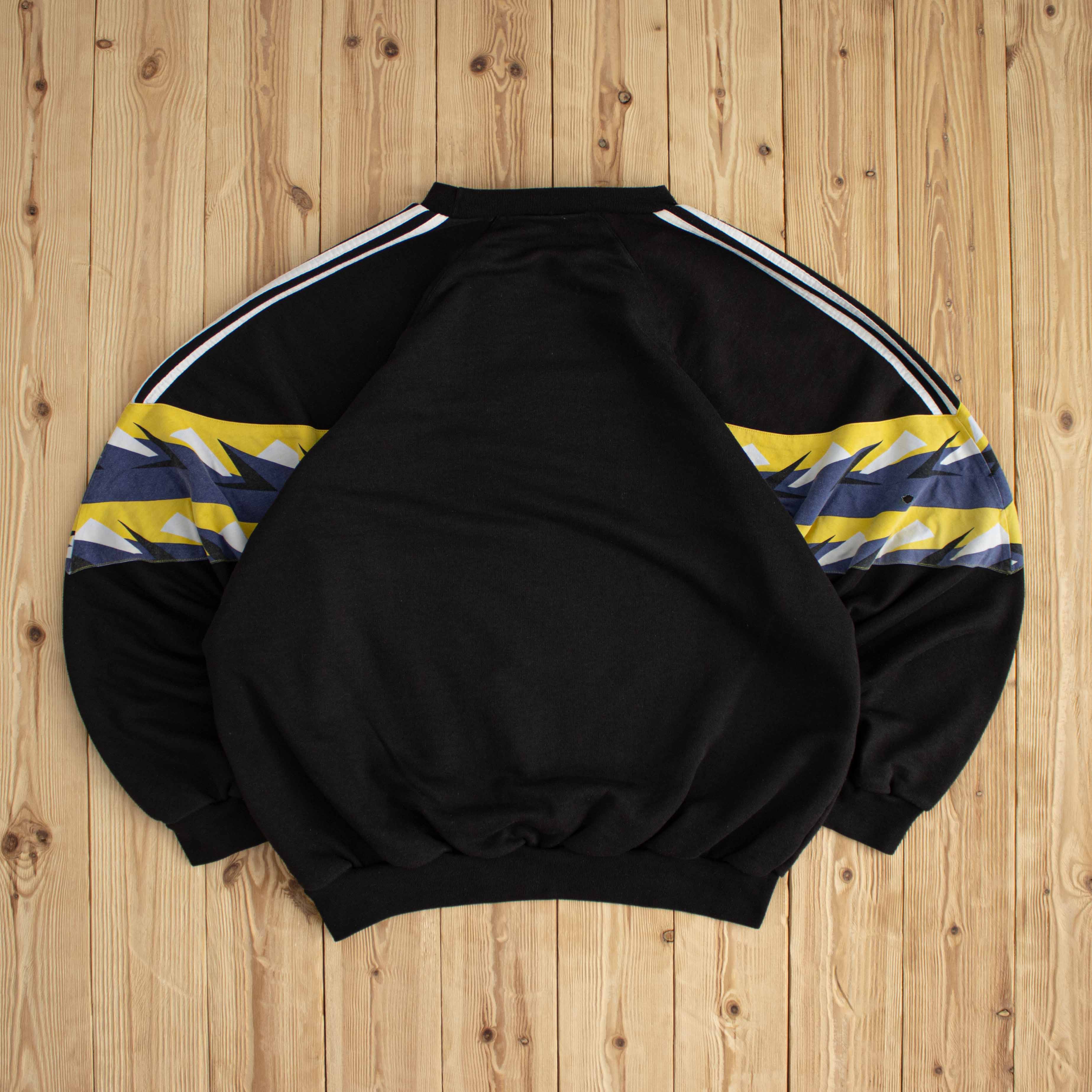(XL) Adidas Vintage Embroidered Sweatshirt Black