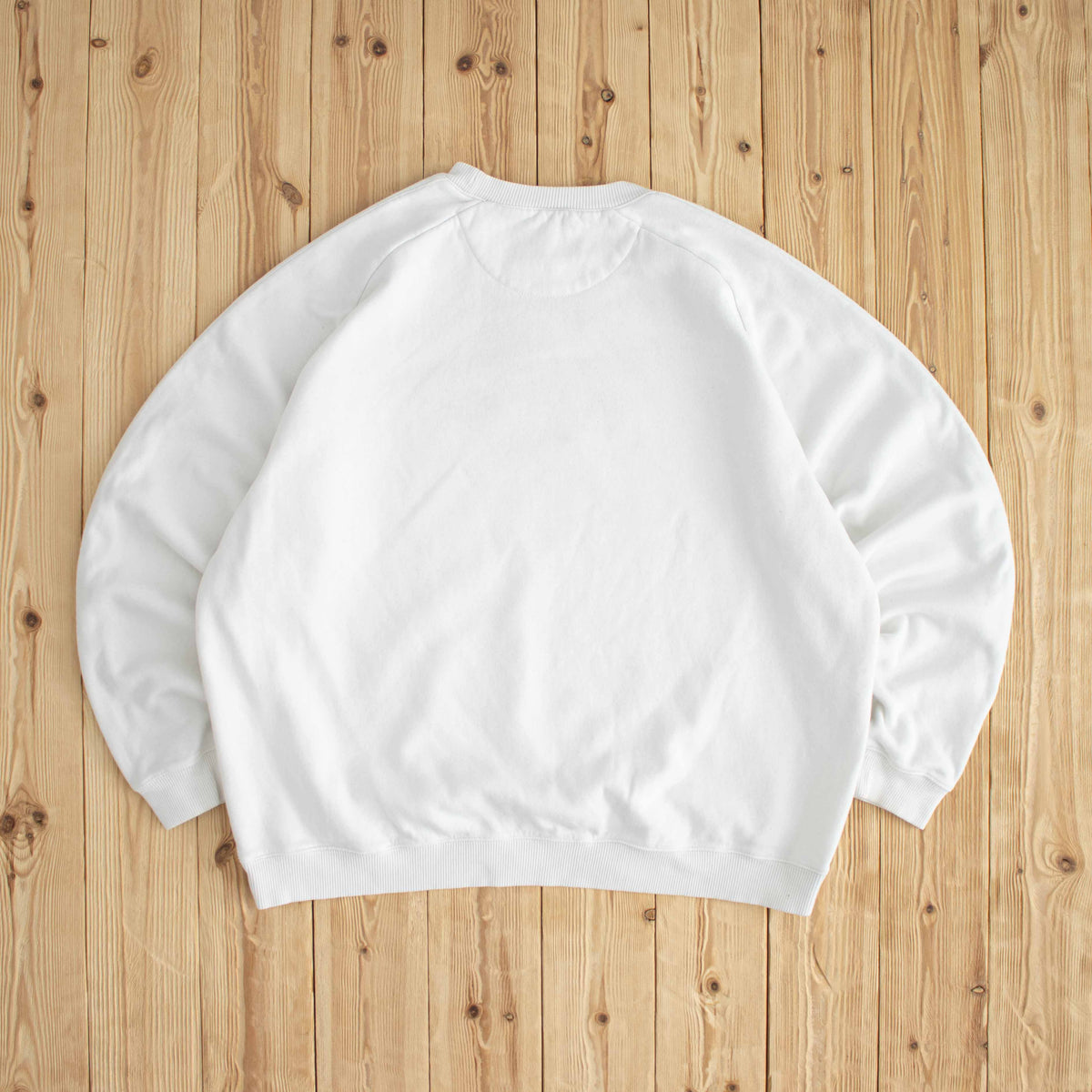 (L/XL) Nike Logo Vintage Embroidered Sweatshirt White
