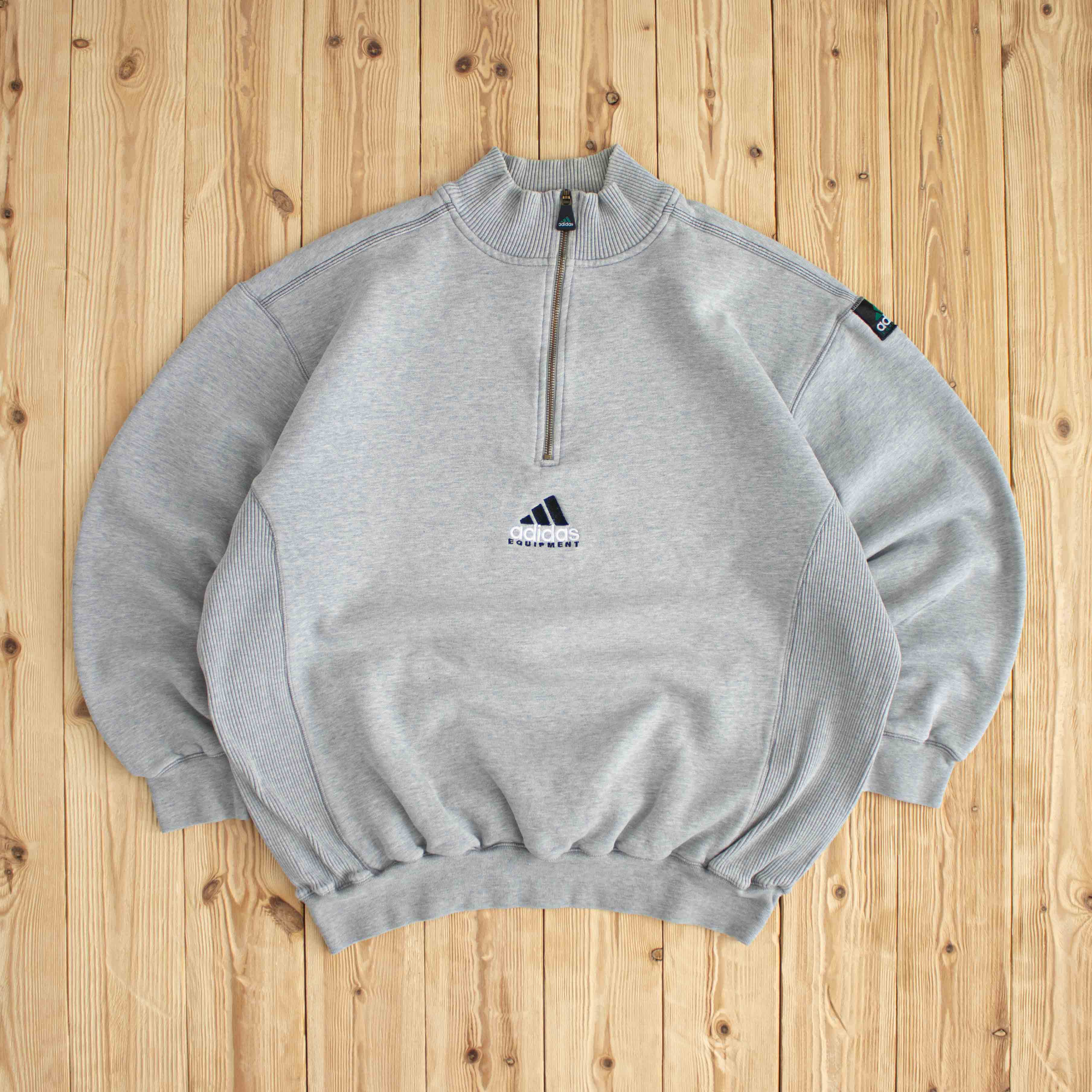 (L) Adidas Equipment Vintage Embroidered Quarter-Zip Gray
