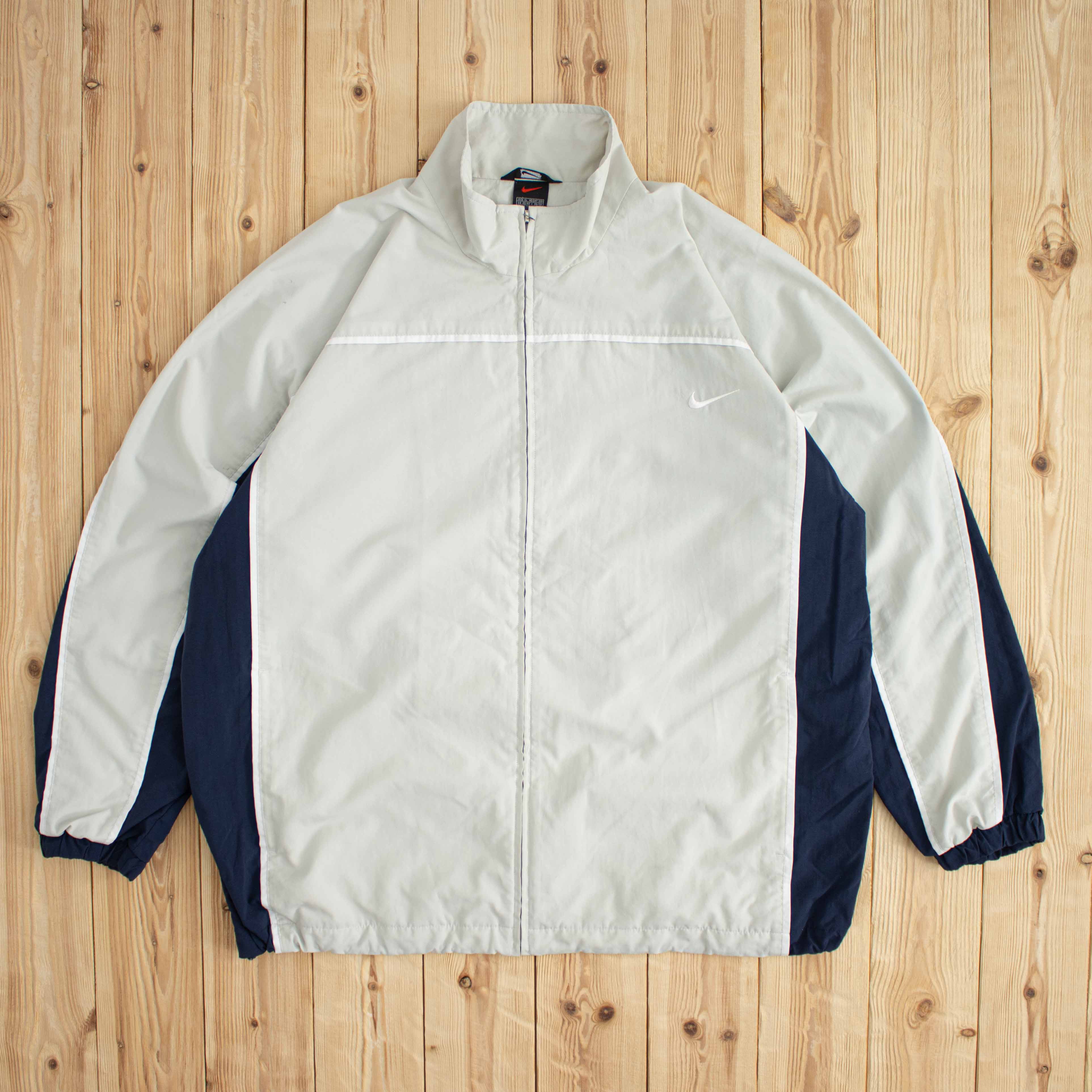 (XL) Vintage Nike Essential Embroidered Jacket