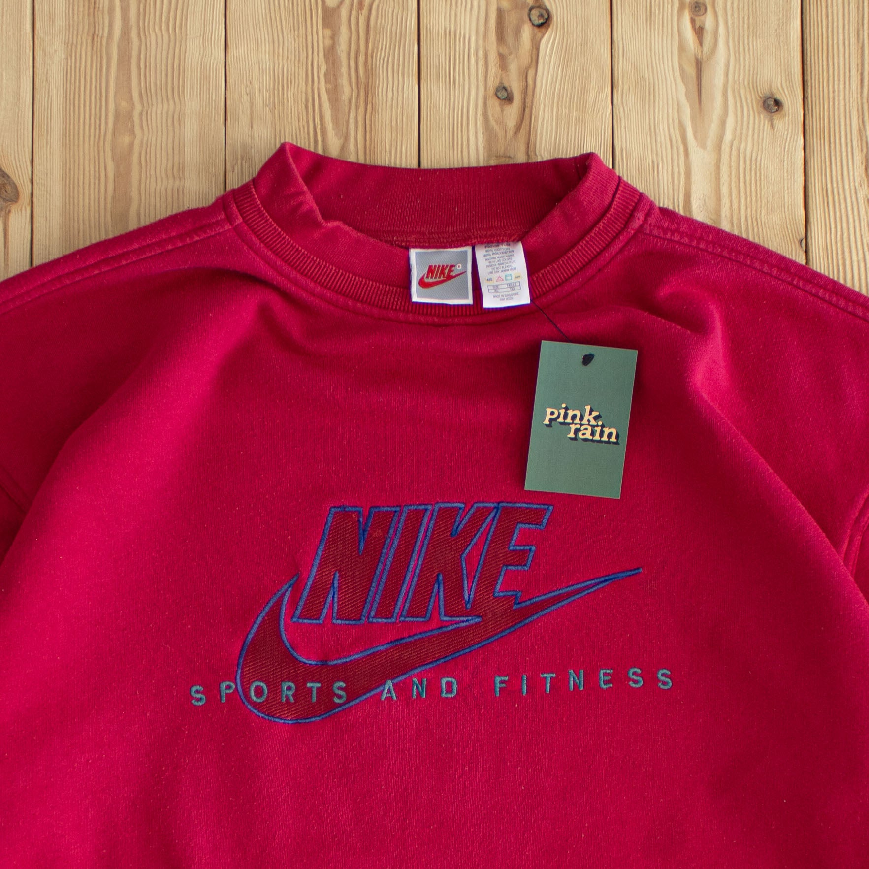(L/XL) Nike Sports & Fitness Vintage Embroidered Sweatshirt Red Pink