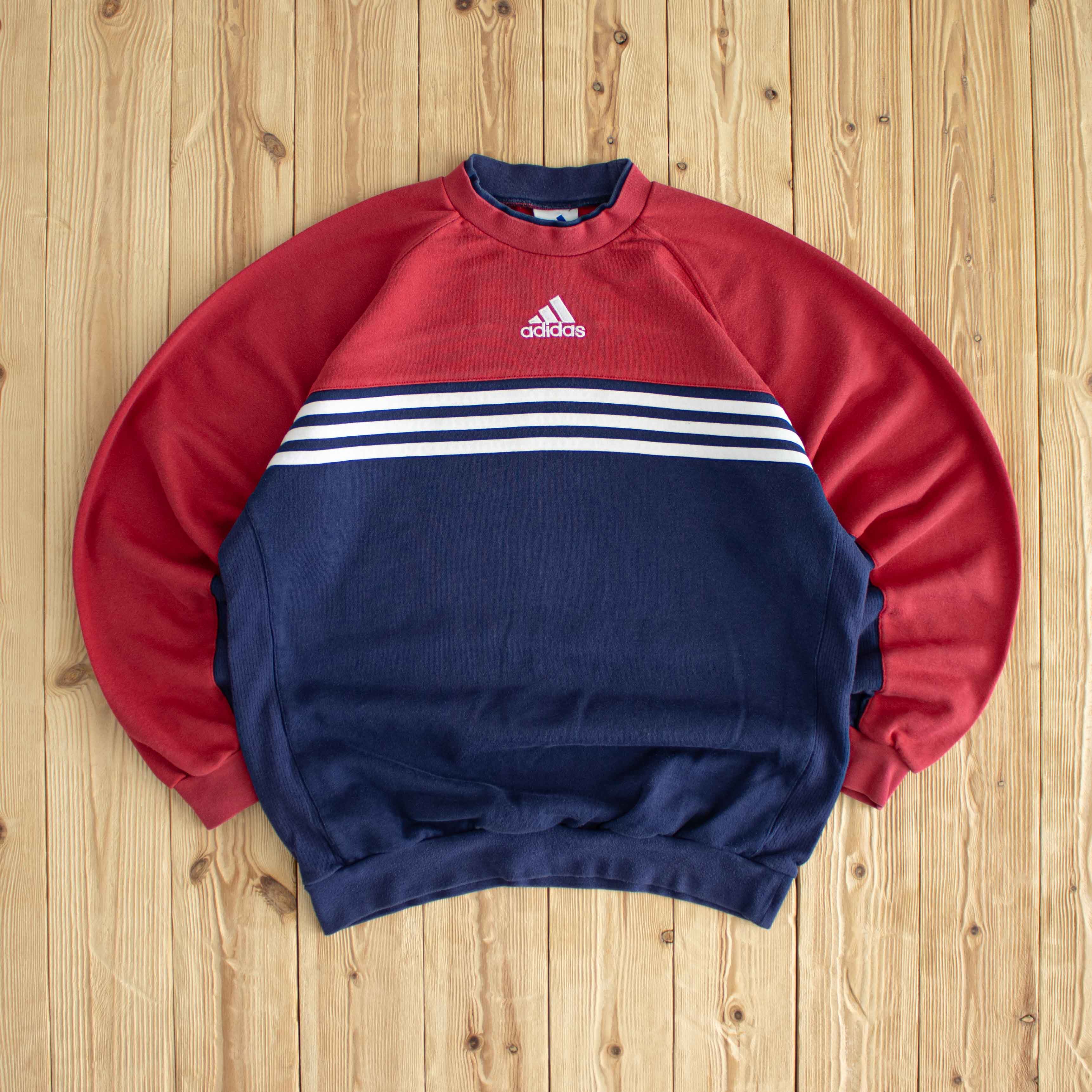 (M) Adidas Center Logo Vintage Embroidered Sweatshirt Blue