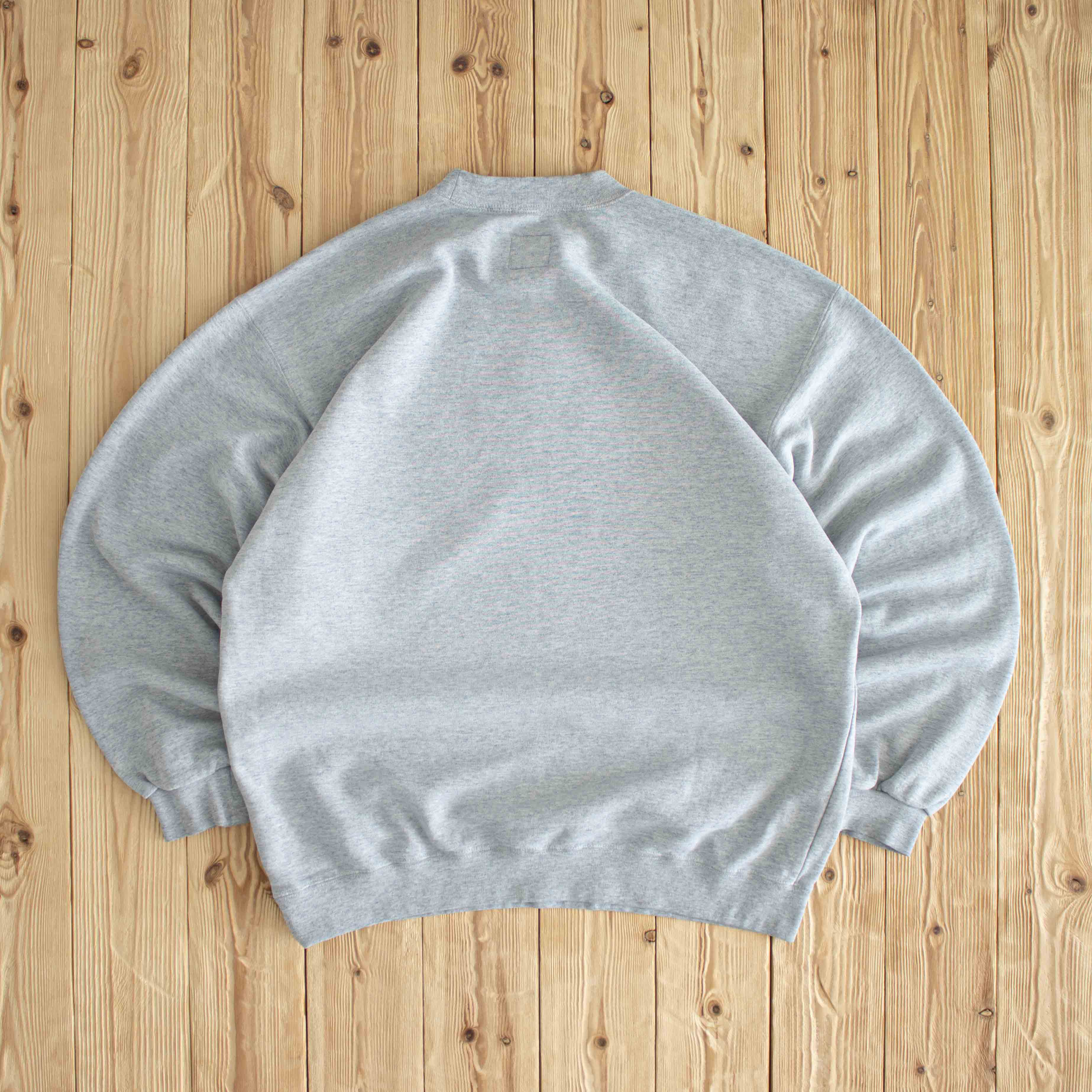 (L/XL) Nike Spell Out Vintage Embroidered Sweatshirt Gray