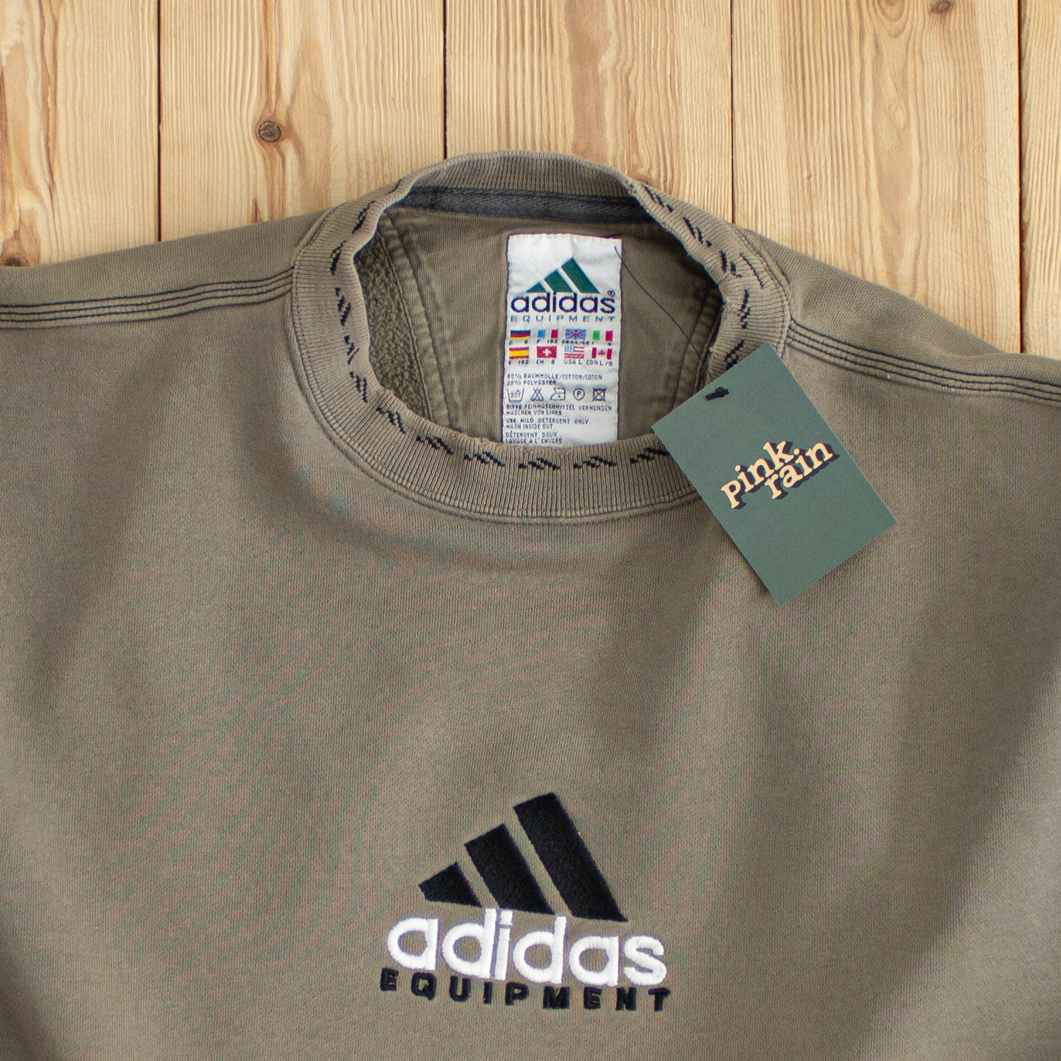 (L) Vintage Adidas Equipment Embroidered Sweatshirt