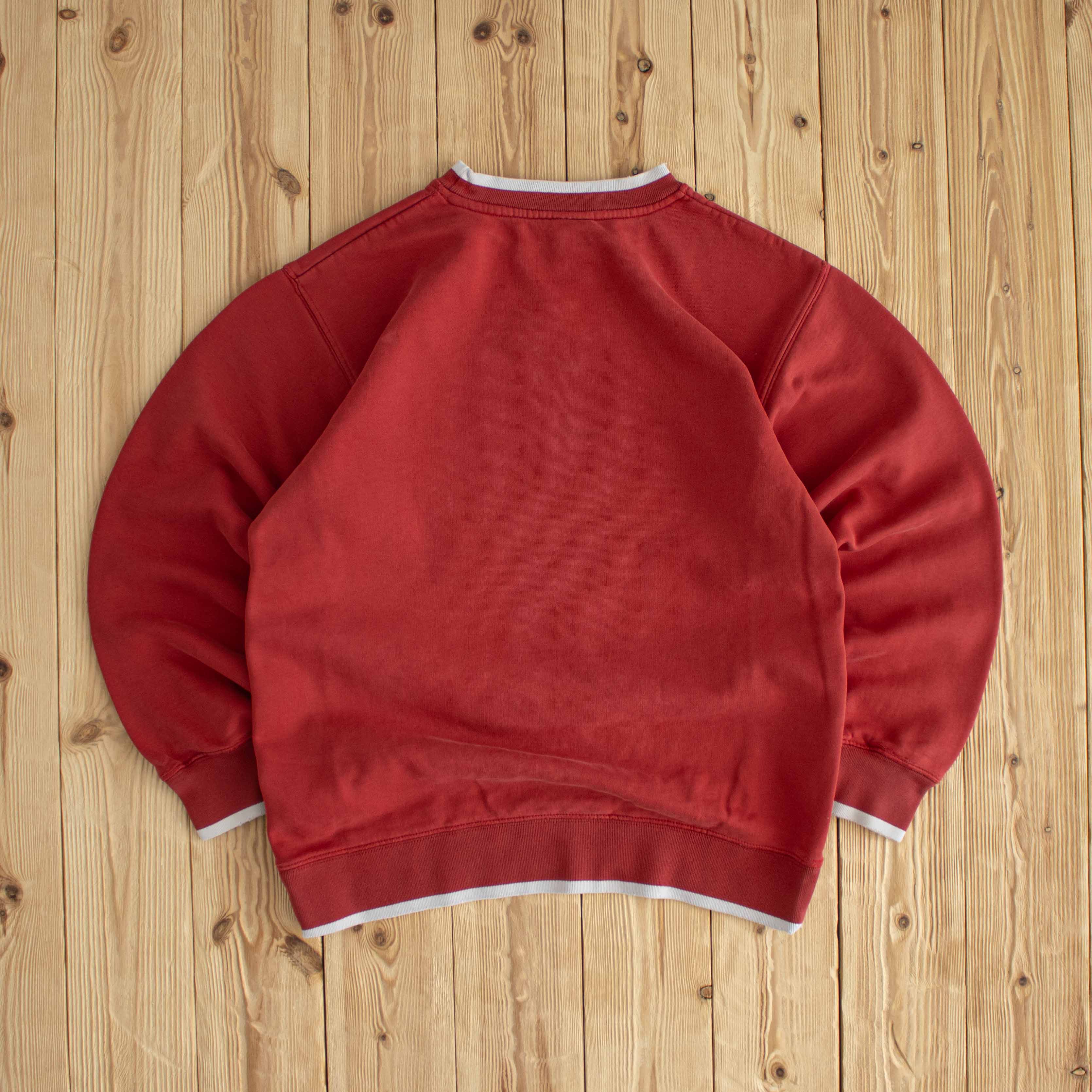 (S/M) Nike Swoosh Vintage Embroidered Sweatshirt Red