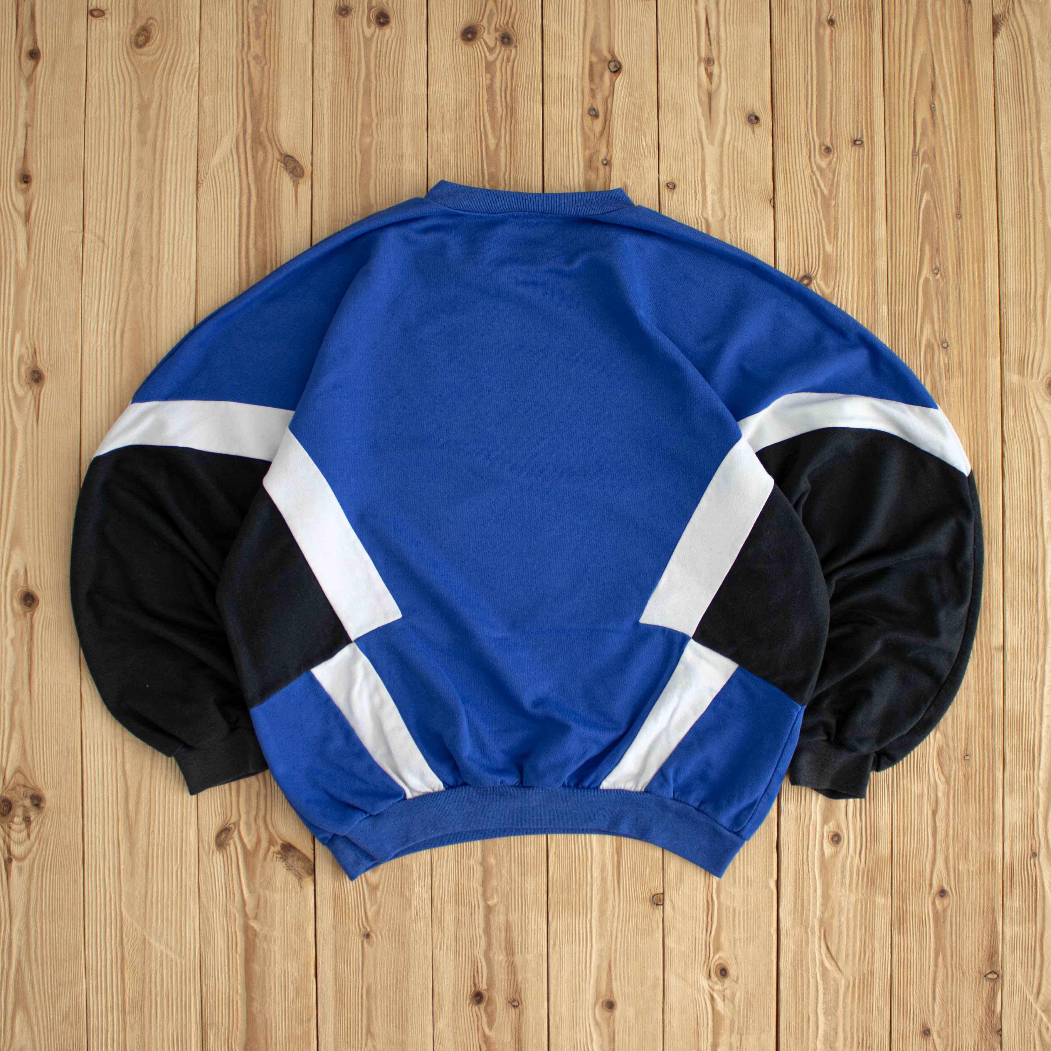 (L) Adidas Vintage Sweatshirt Blue Black