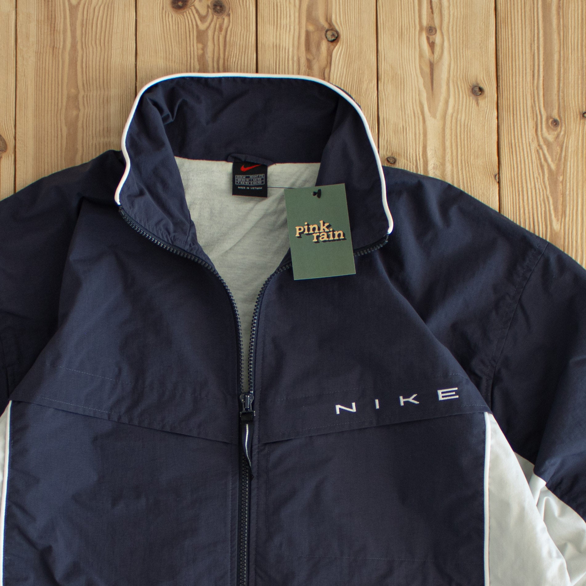 (M) Nike Vintage Embroidered Jacket Gray