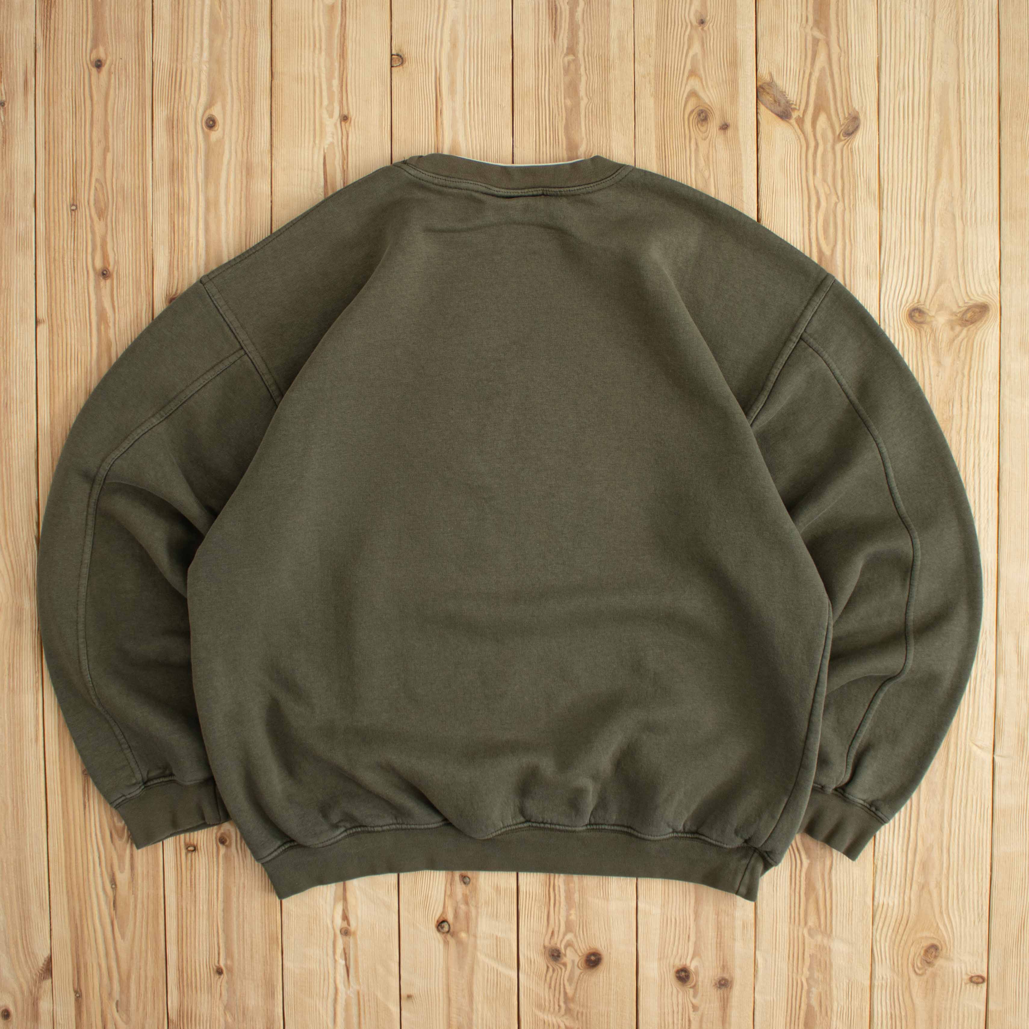 (L) Vintage Adidas Spell Out Embroidered Sweatshirt