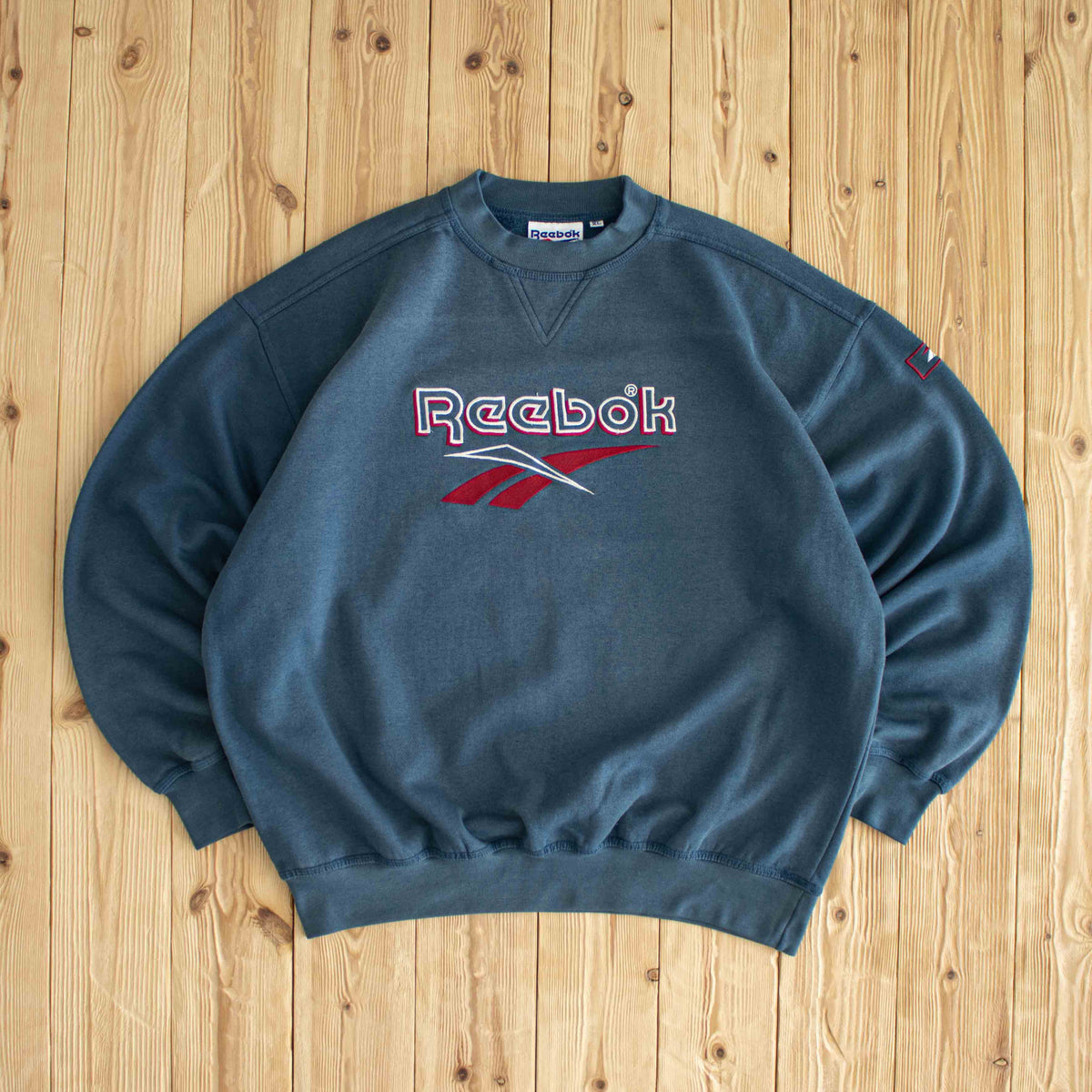 (L) Reebok Vintage Embroidered Sweatshirt Blue