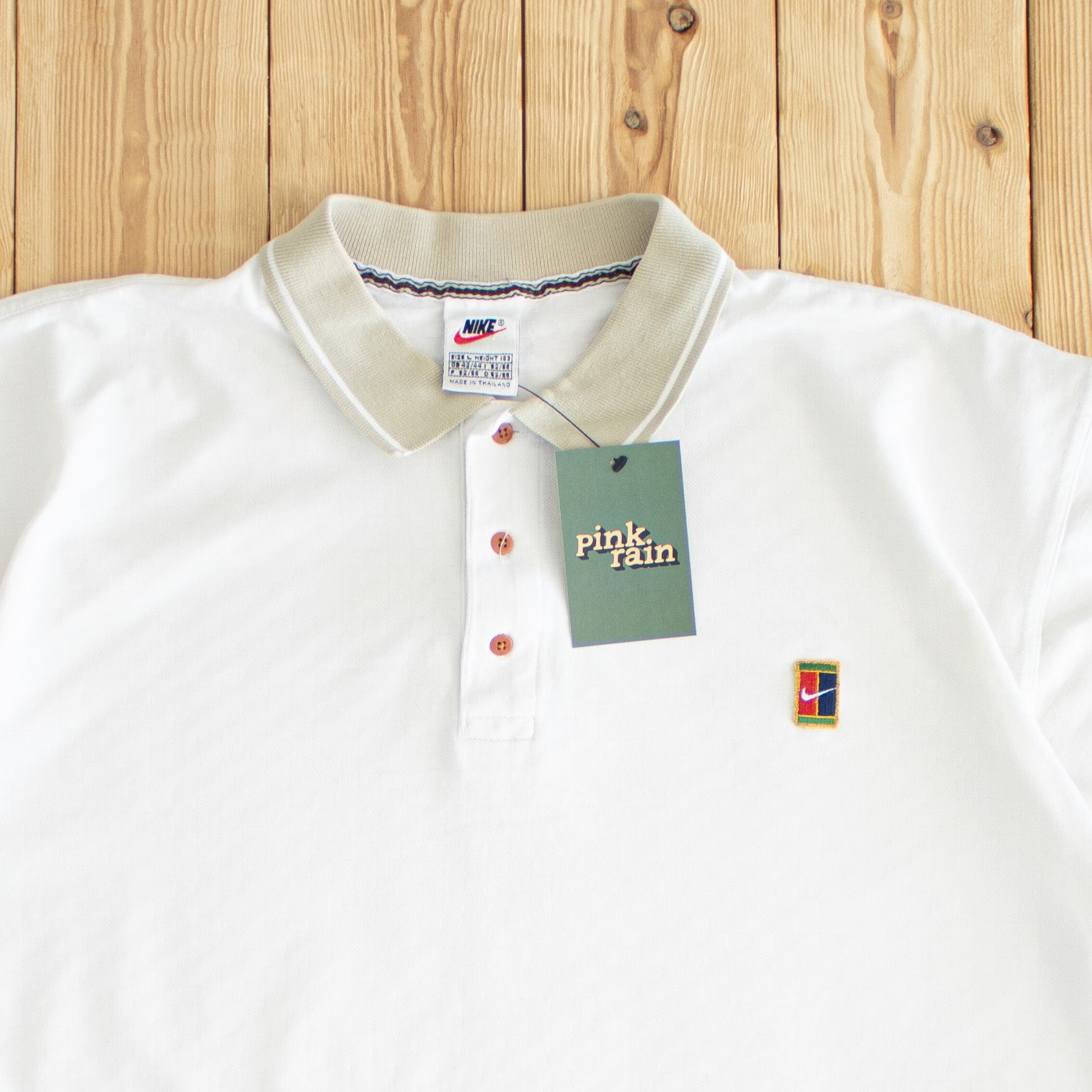 (L/XL) Nike Vintage Embroidered Polo T-Shirt White