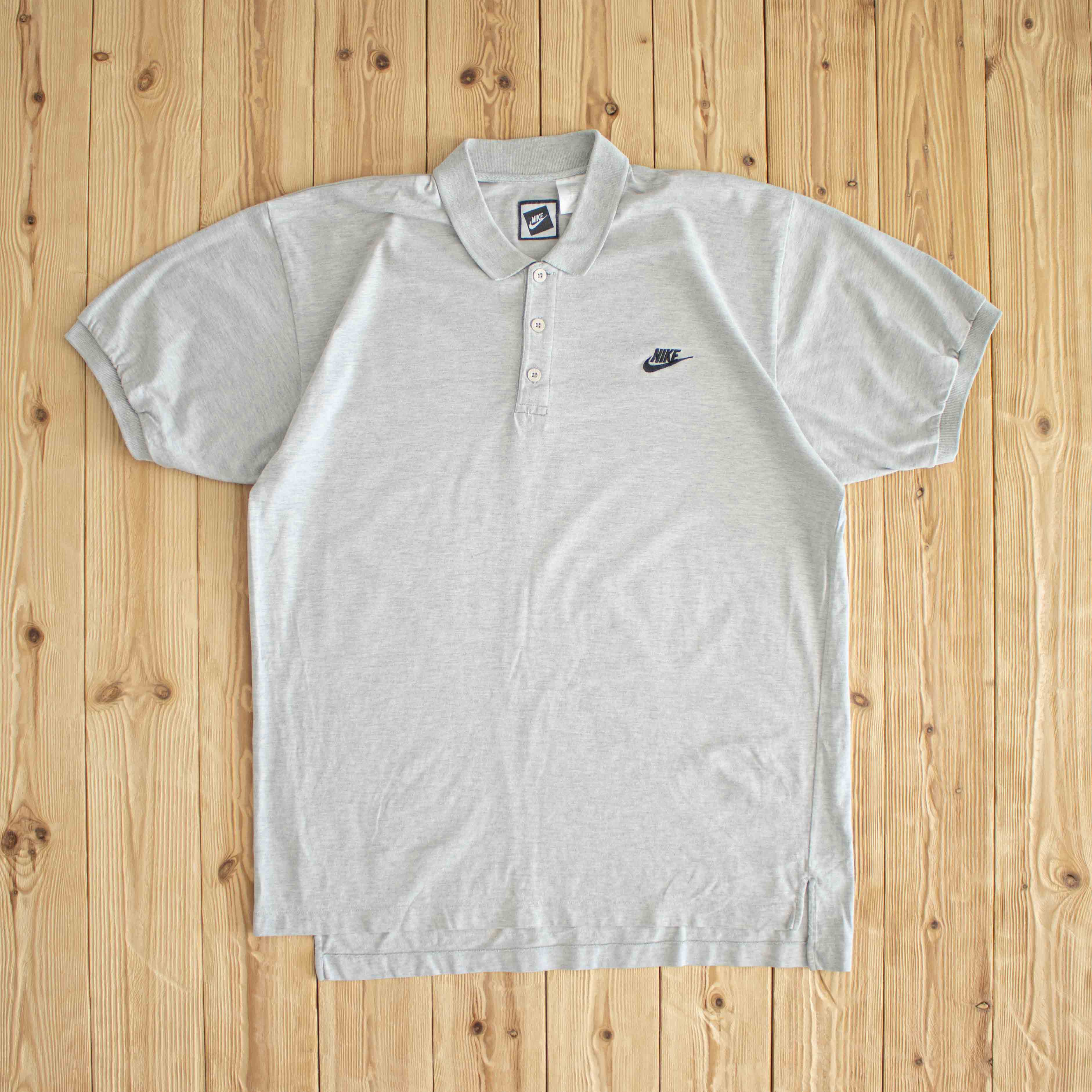 (L/XL) Nike Vintage Embroidered Polo T-Shirt Gray