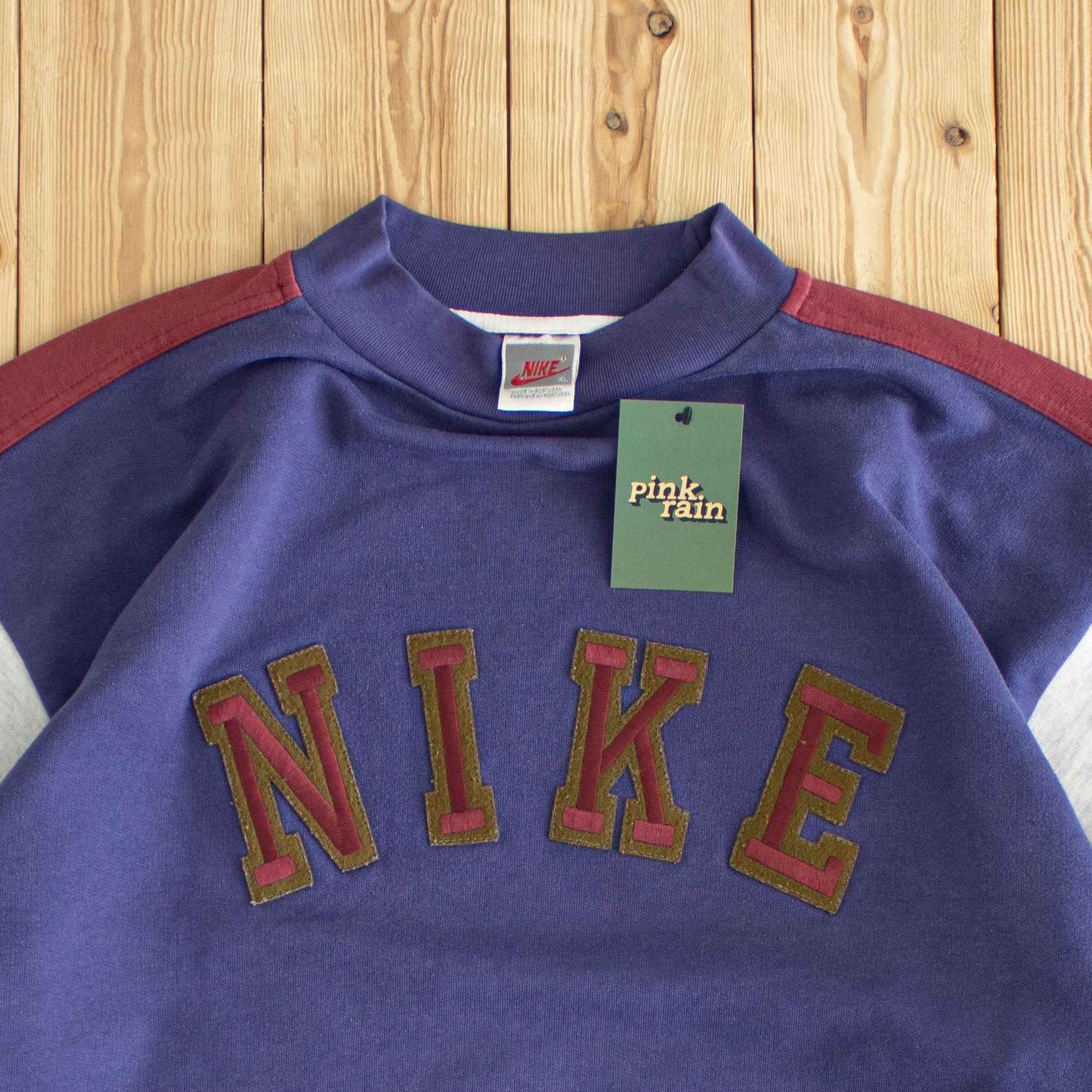 (L/XL) Nike Spell Out Vintage Embroidered Sweatshirt Blue