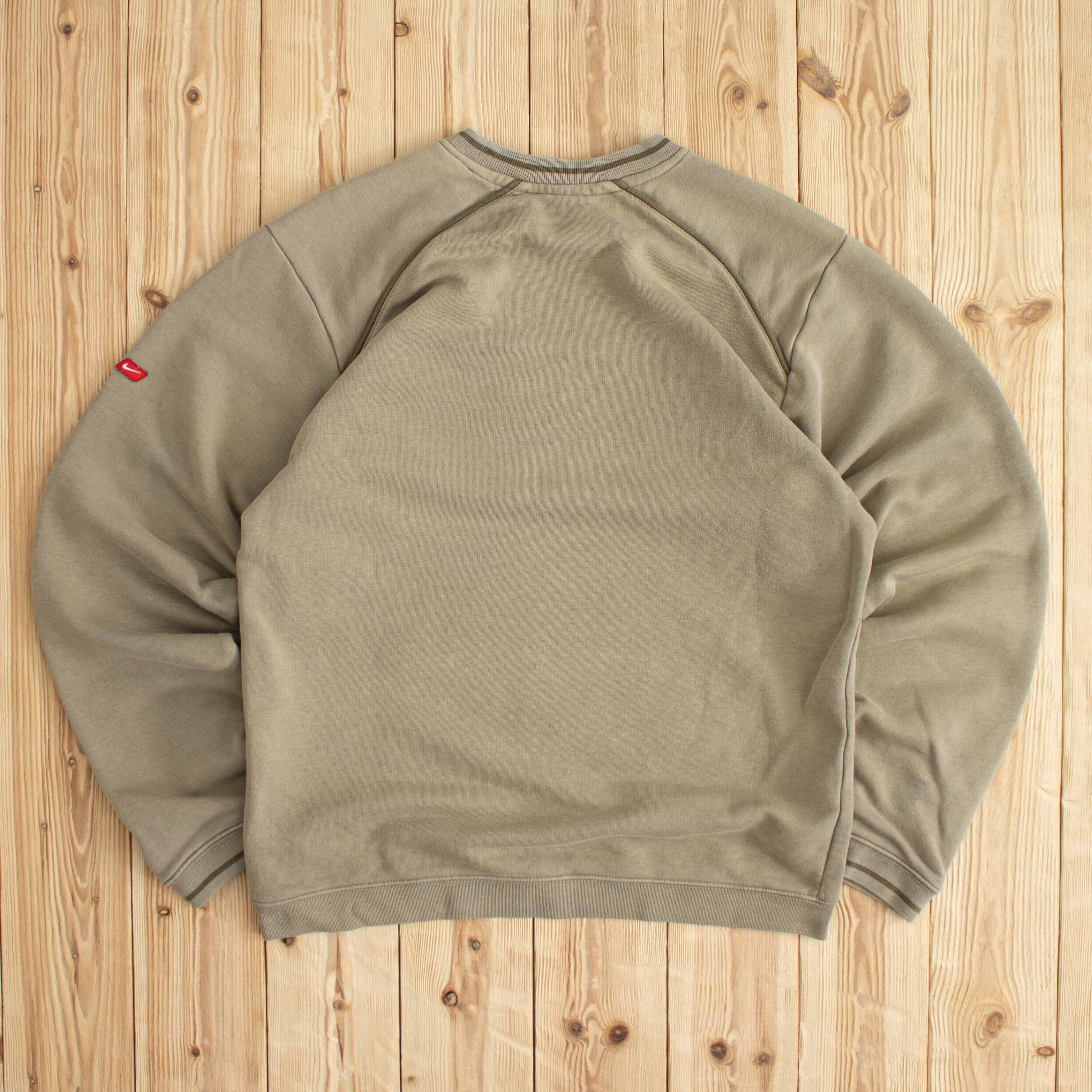 (S) Vintage Nike Spell Out Embroidered Sweatshirt