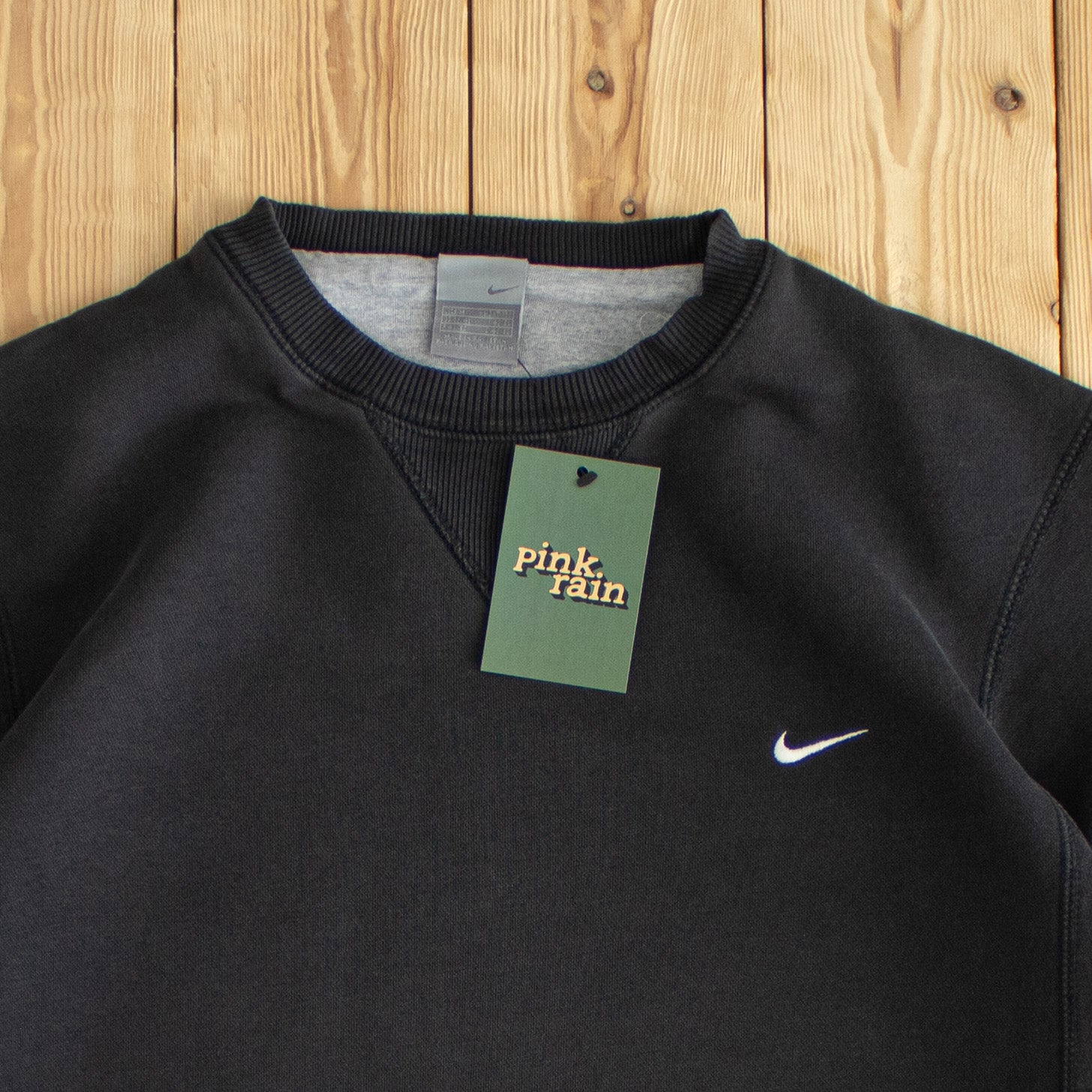 (L) Nike Essential Vintage Embroidered Sweatshirt Black