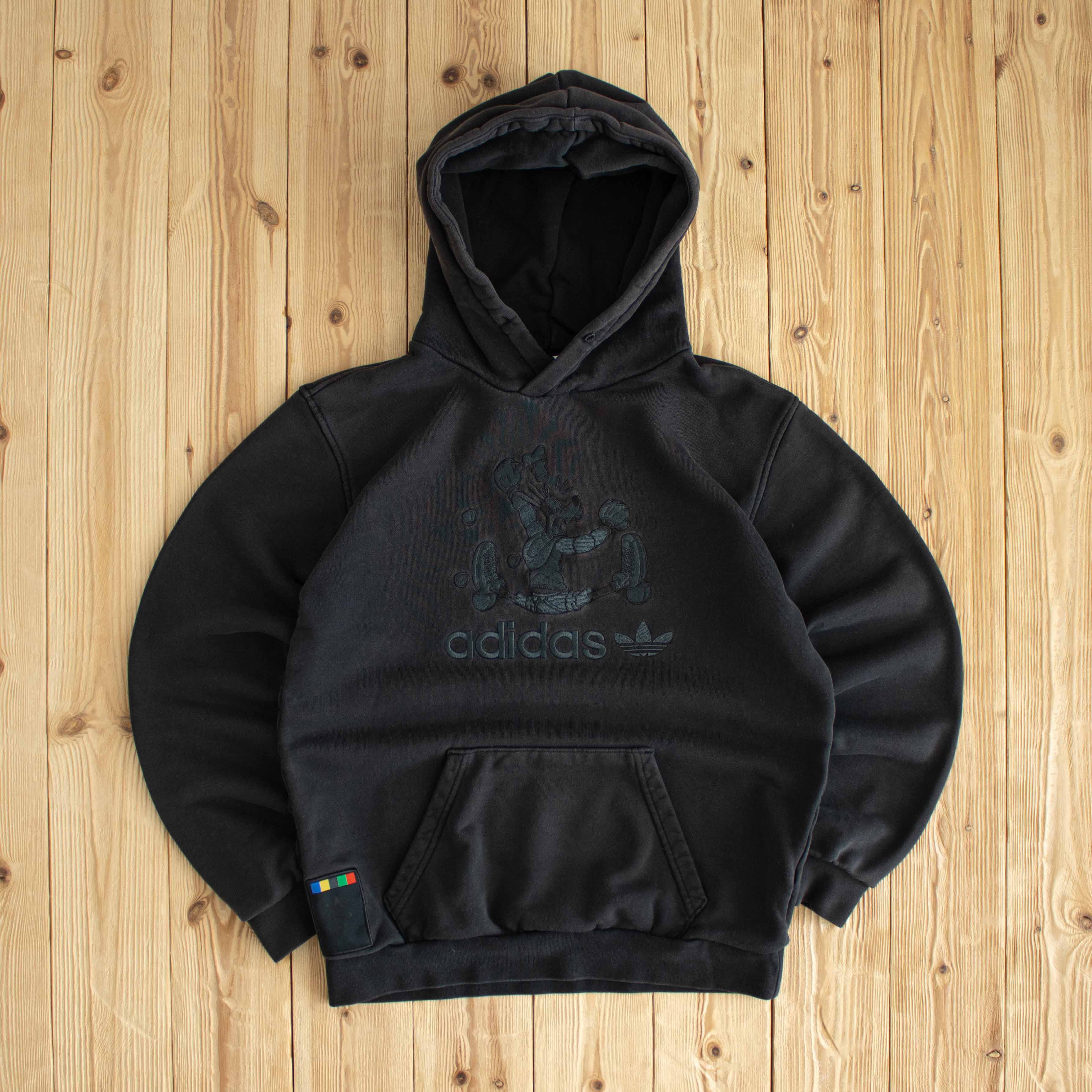 (S) Adidas x Disney Goofy Embroidered Modern Hoodie Black