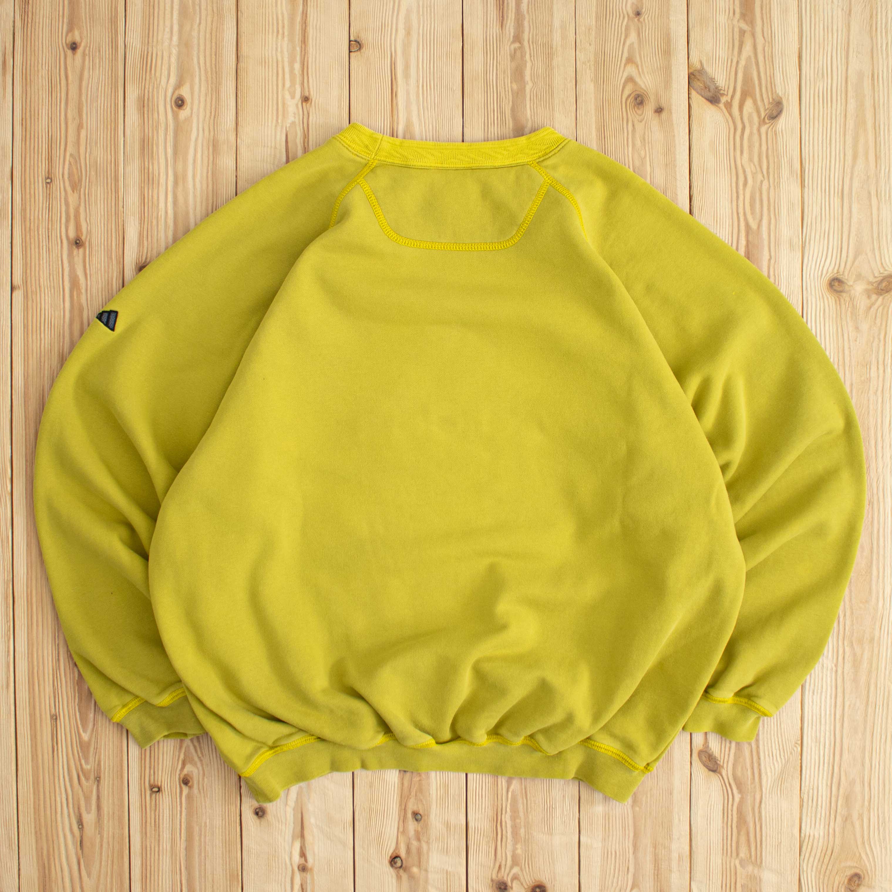 (L) Vintage Adidas Spell Out Embroidered Sweatshirt