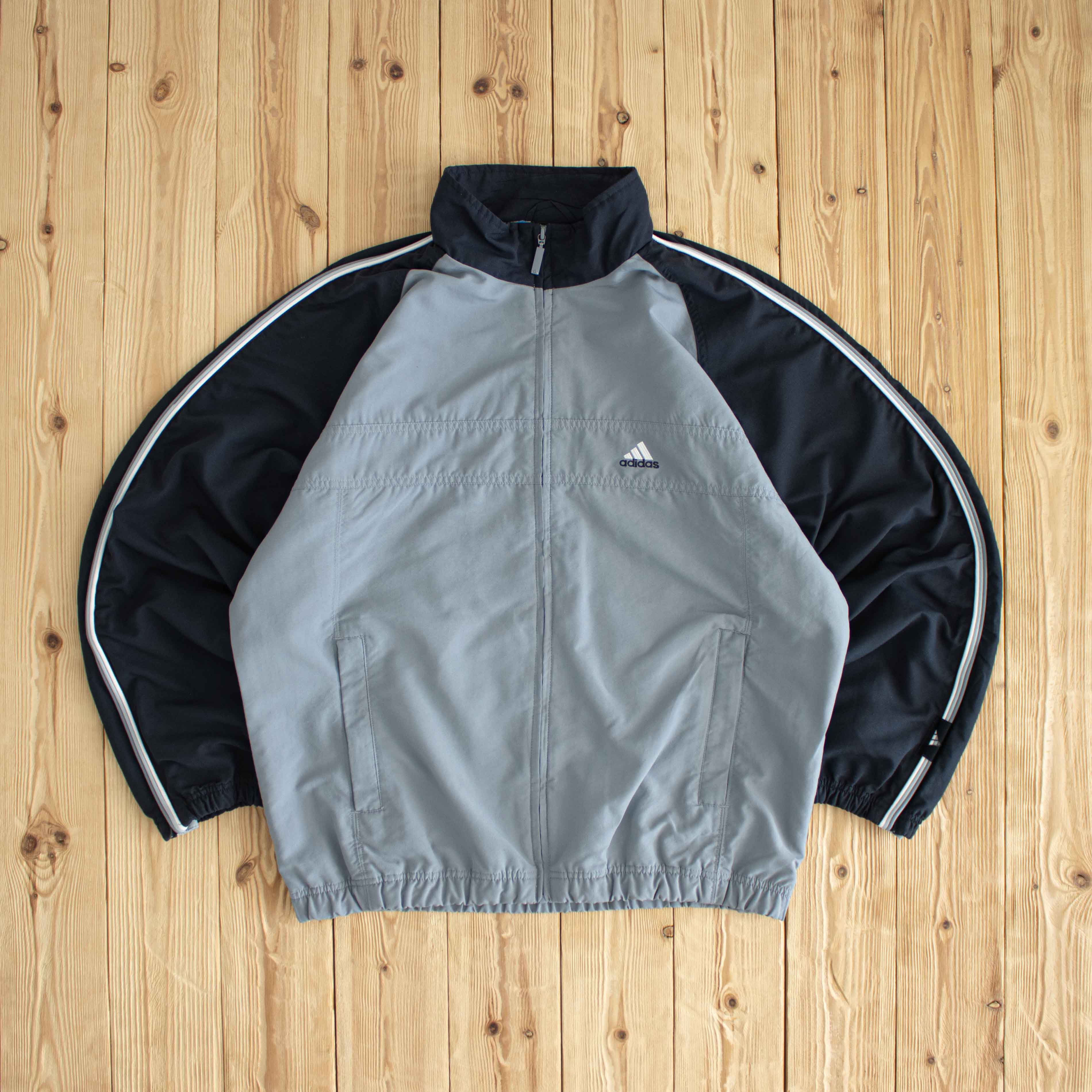 (L) Adidas Vintage Embroidered Jacket Gray