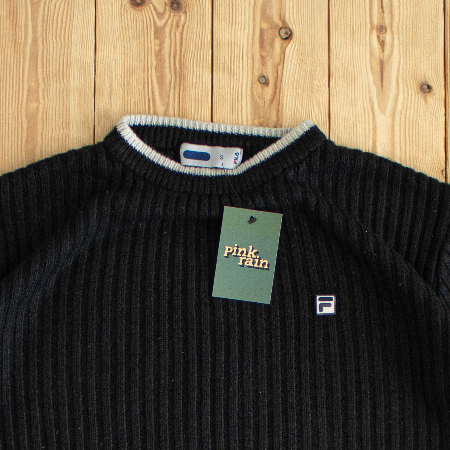 (M/L) Fila Vintage Embroidered Sweater Black
